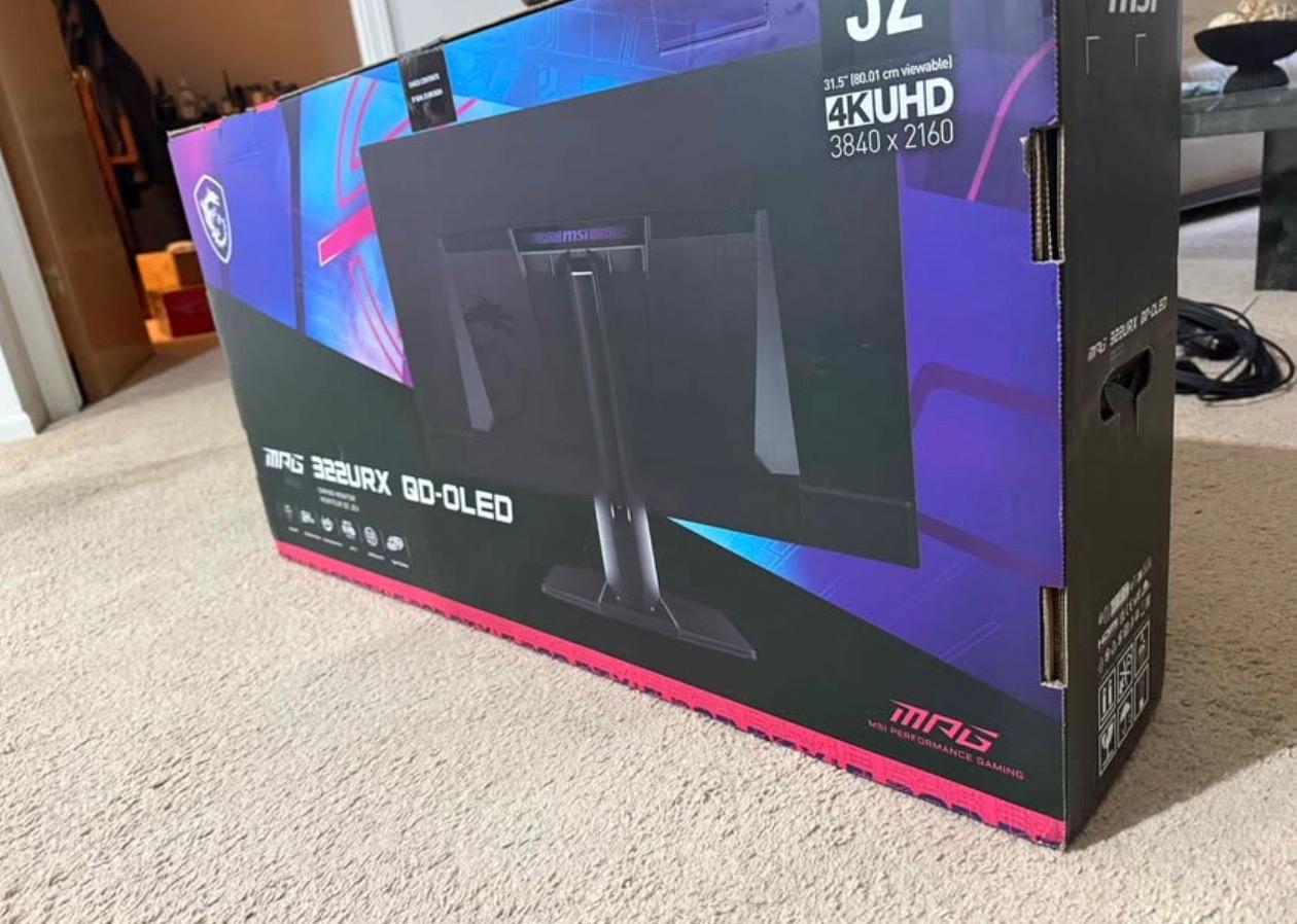 MSI MPG 322URX QD-OLED Gaming Monitor