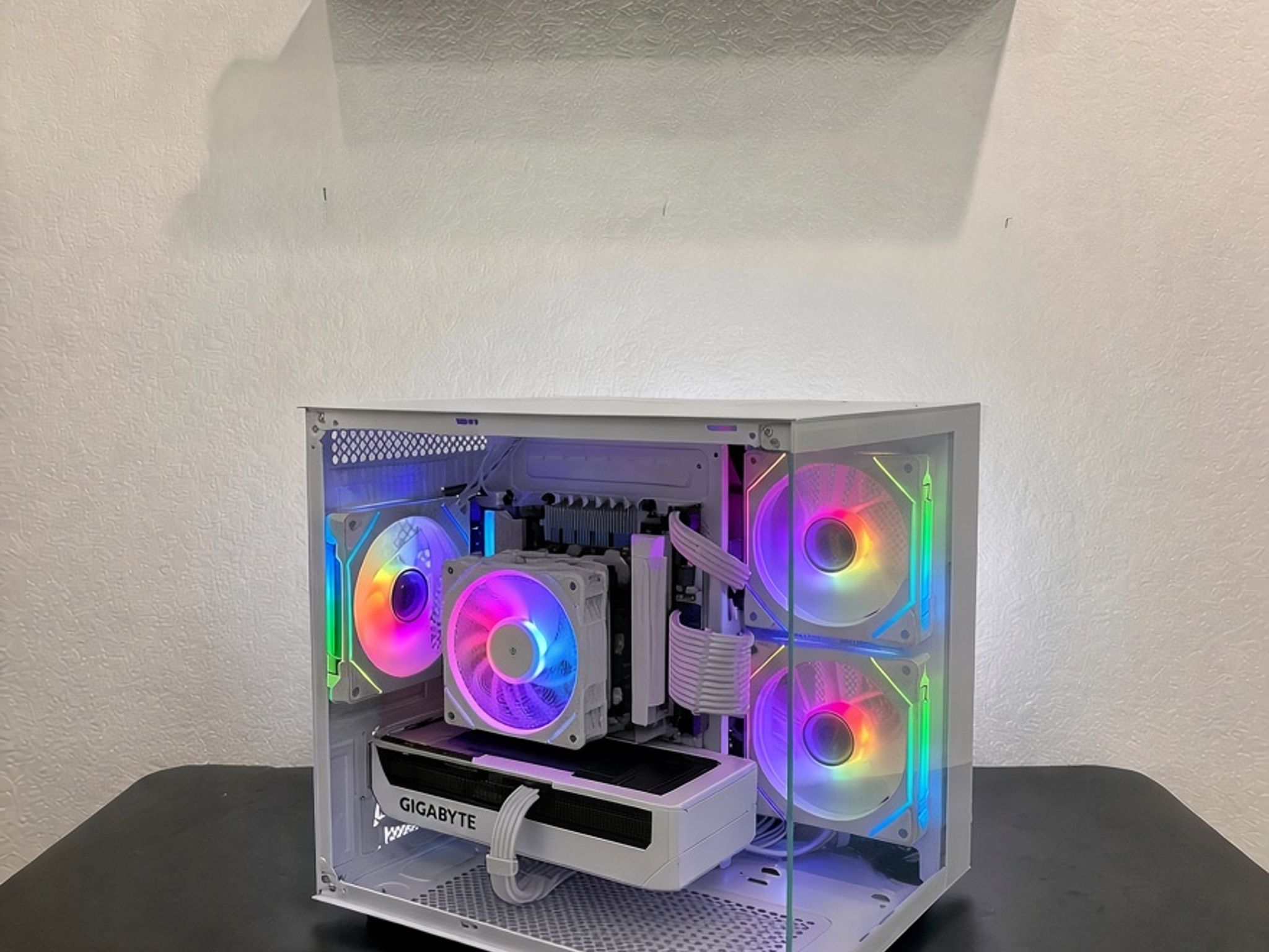 Gaming PC | RTX 5060 | Intel Xeon E5-1650 V3 | 16 GB 3200 Mhz | 512GB Storage | ARGB |