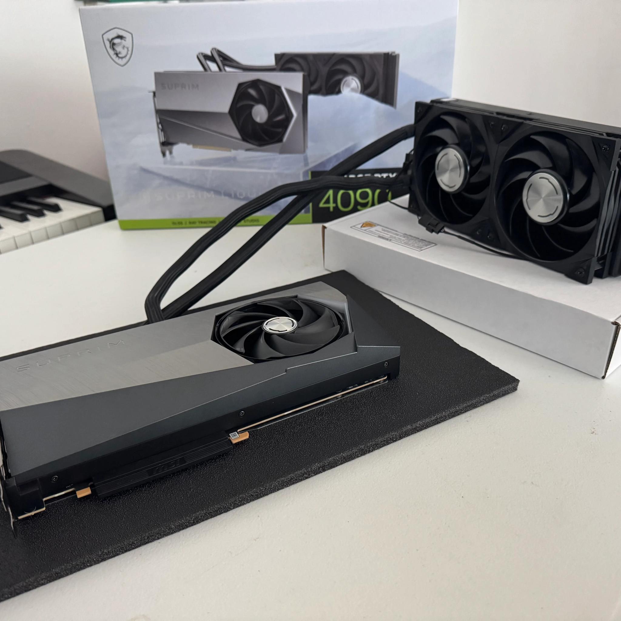 MSI RTX 4090 SUPRIM LIQUID X 24G