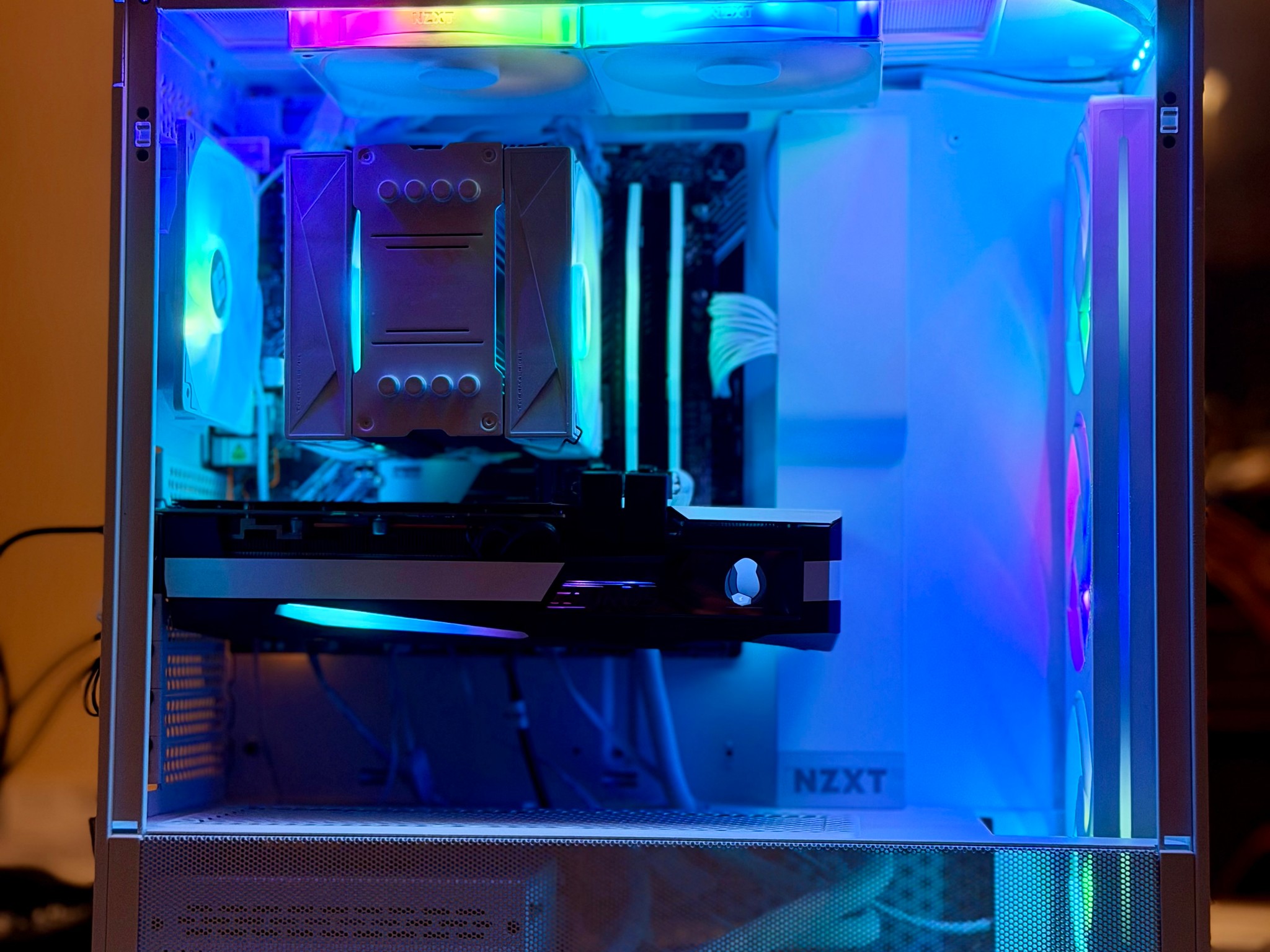 Gaming PC: Ryzen 5, RTX 3070, 1TB, 32GB, B550M, WiFi 6, NZXT H5 Flow RGB, White Build