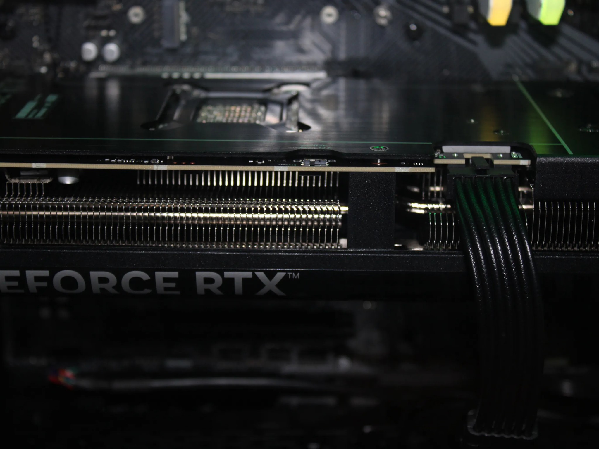 CUSTOM GAMING PC i9 and 5070