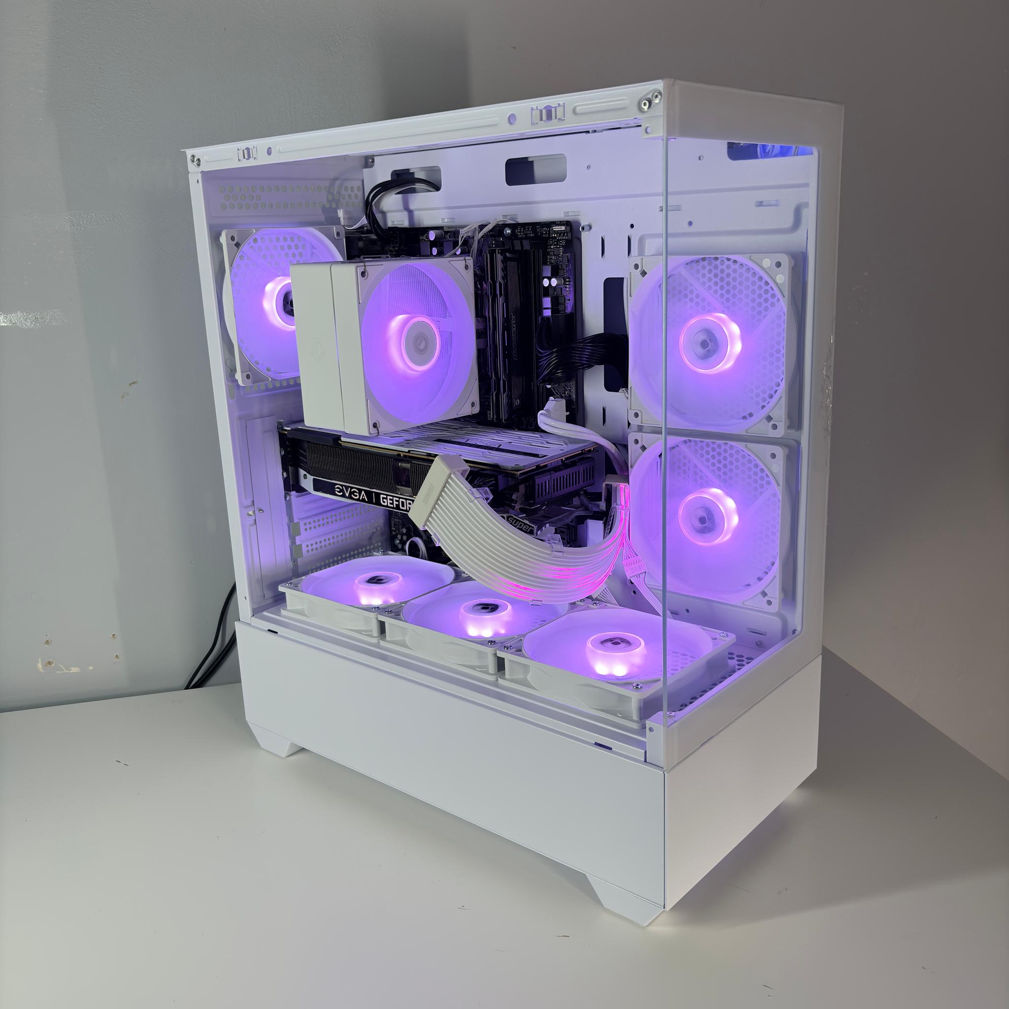 White Gaming PC Build / Ryzen 5 + 2070Super / SSD / Ready to play!