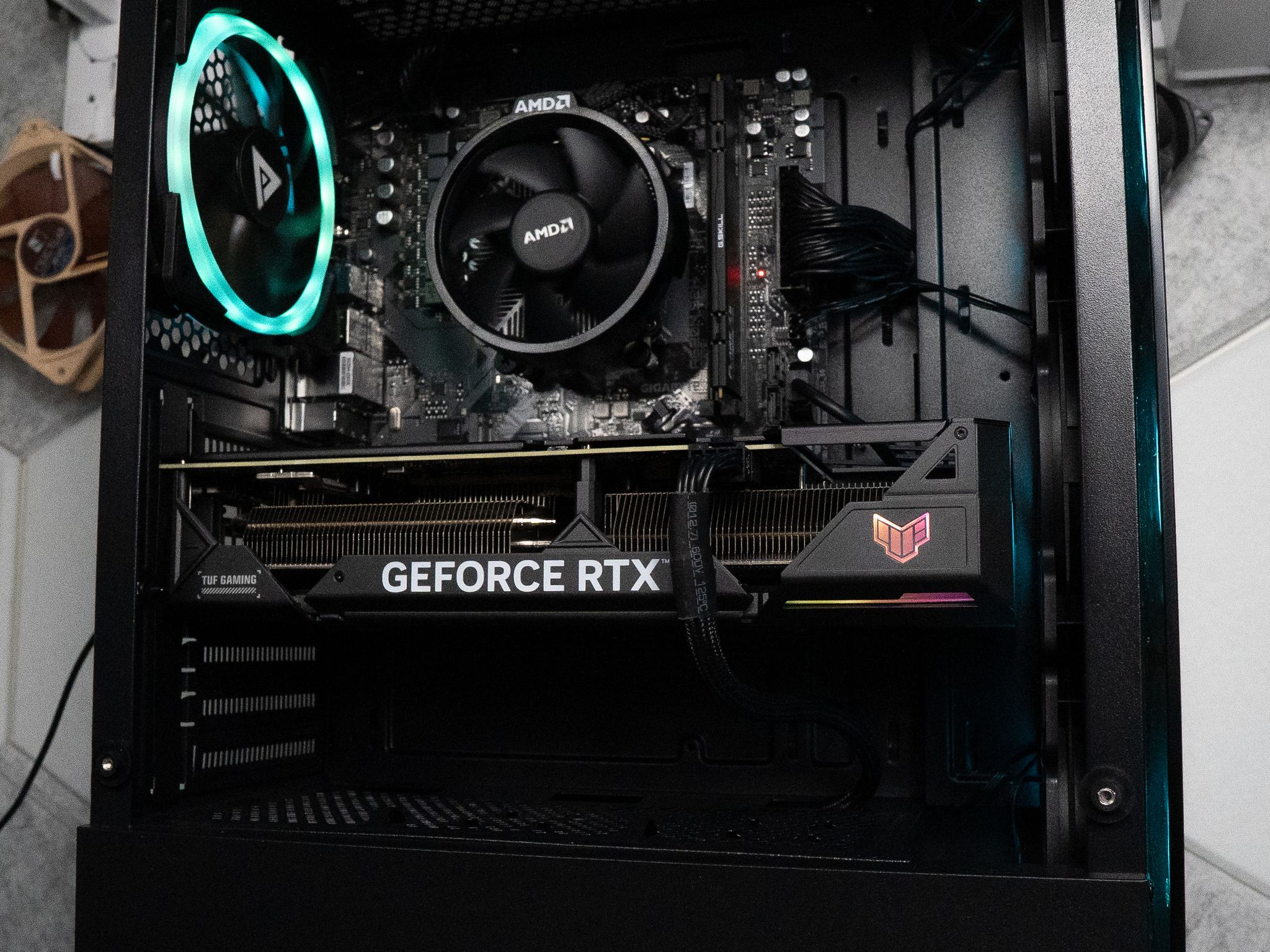 ❄️🌨 | ASUS TUF RTX 4060Ti | RYZEN 5 7600X | 16GB DDR5 RAM | 1.5TB | Y2K DESTINY PLATINUM