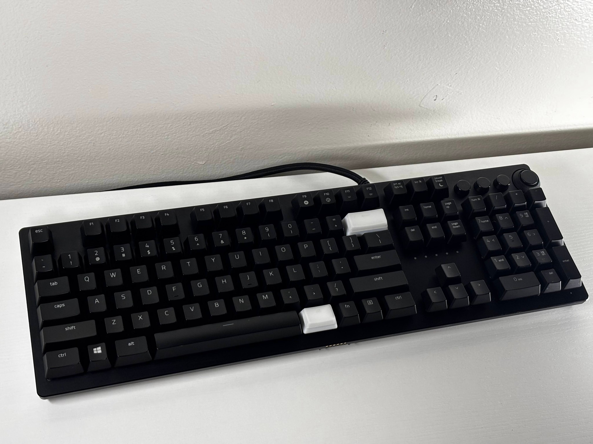 Razer Huntsman Elite Gaming Keyboard - Fast Purple Clicky Optical Switches + Magnetic Wrist Rest