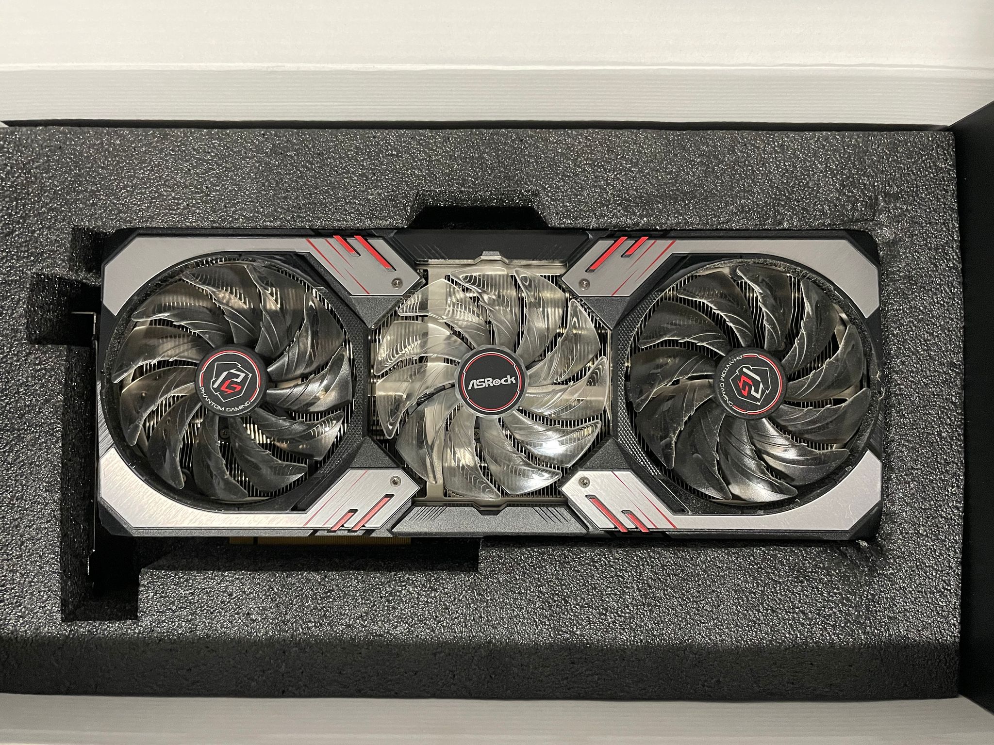AsRock RX6950XT