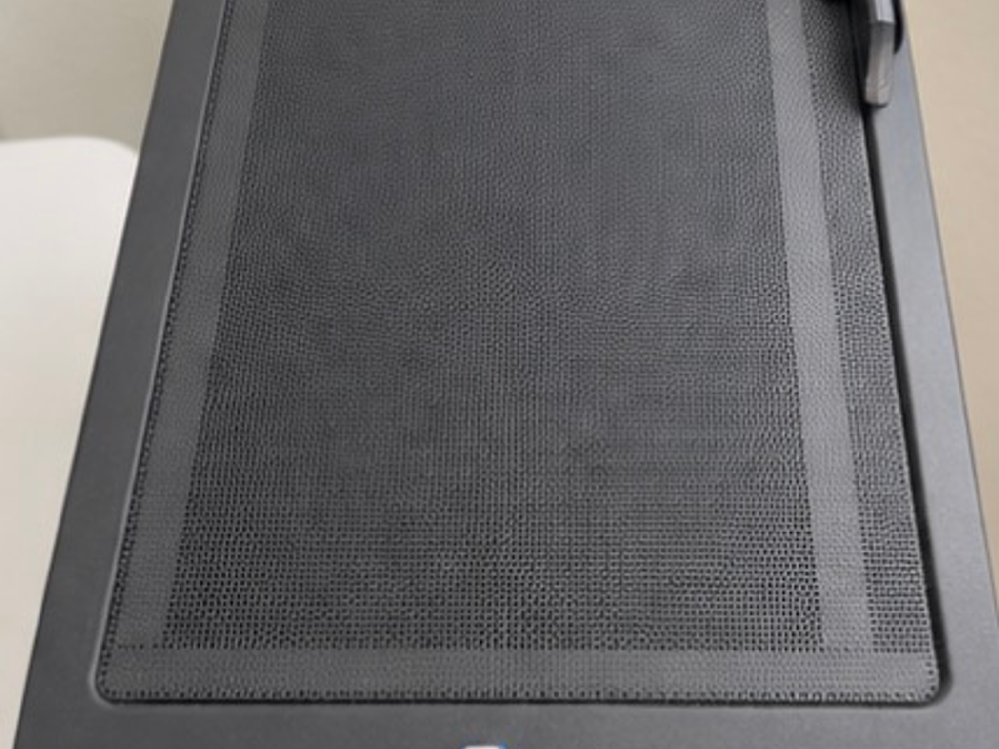 Radeon RX 7800 XT Custom Gaming PC - Ryzen 7 7800X3D, 32GB RAM, 1TB NVMe SSD