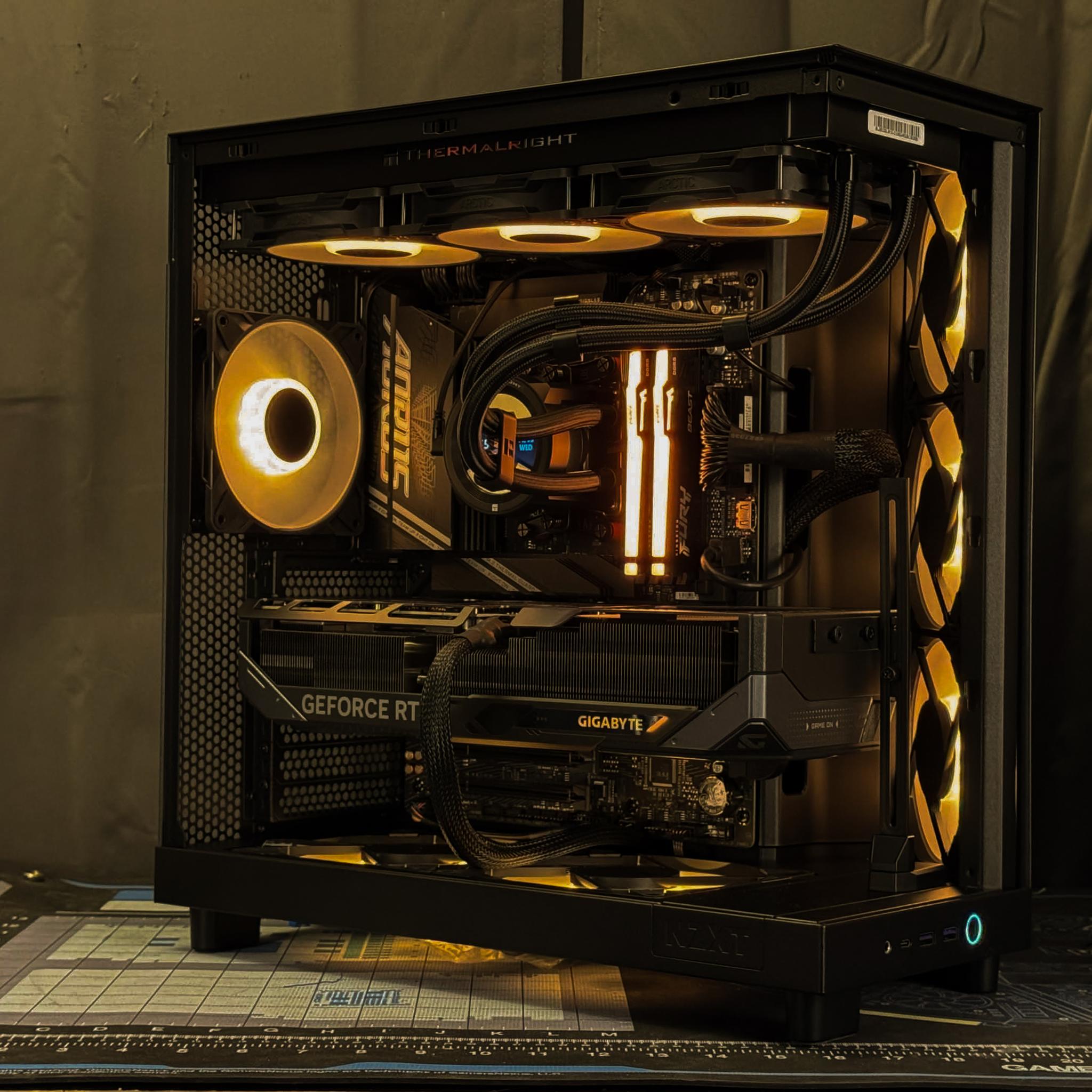 Amber - 9850X3D, RTX 5080, 2TB SSD, Wifi