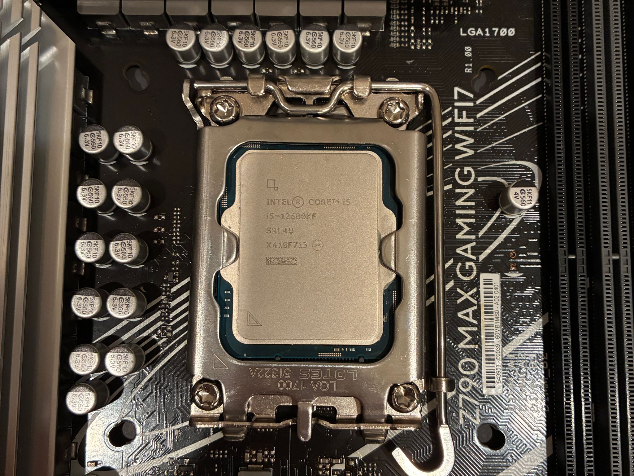 i5 12600KF + ASUS Z790 MAX GAMING WIFI7 DDR5 BUNDLE