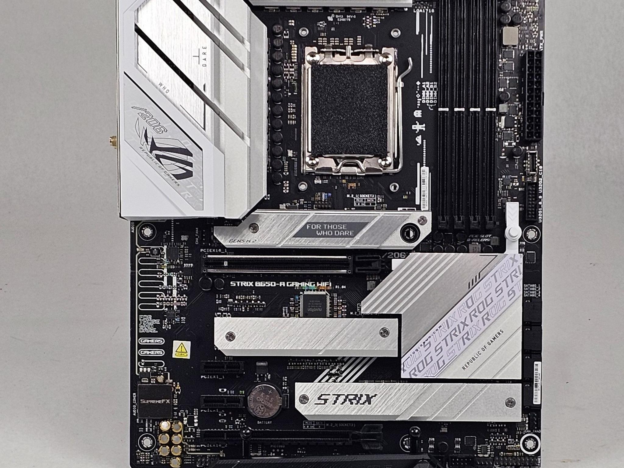 ASUS ROG STRIX B650-A GAMING WIFI AMD AM5 DDR5 ATX Motherboard