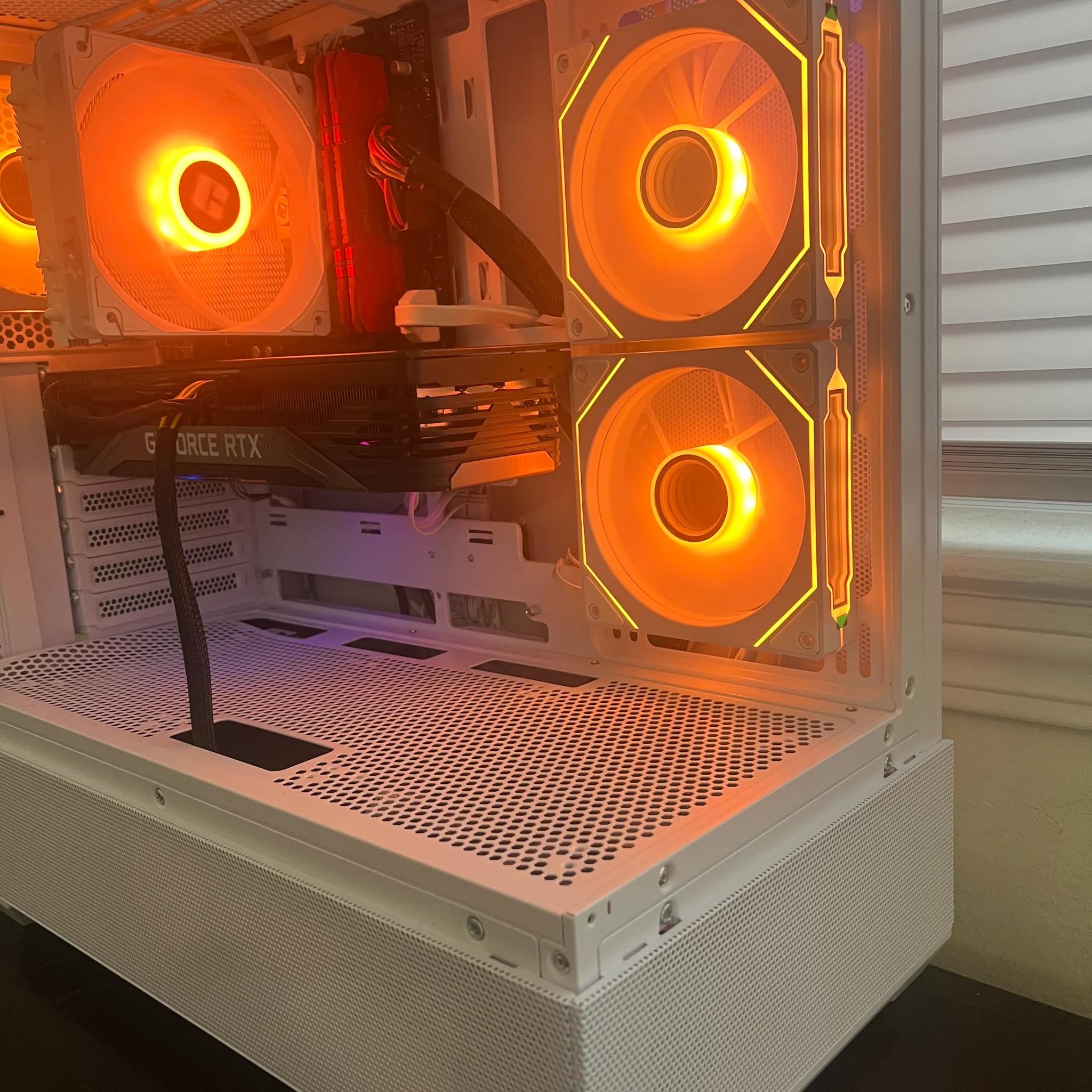 NEED GONE ASAP RTX 3070, Ryzen 7 (8 CORES 16 THREADS), 16GB RAM, 500GB NVME, WiFi,Gaming PC