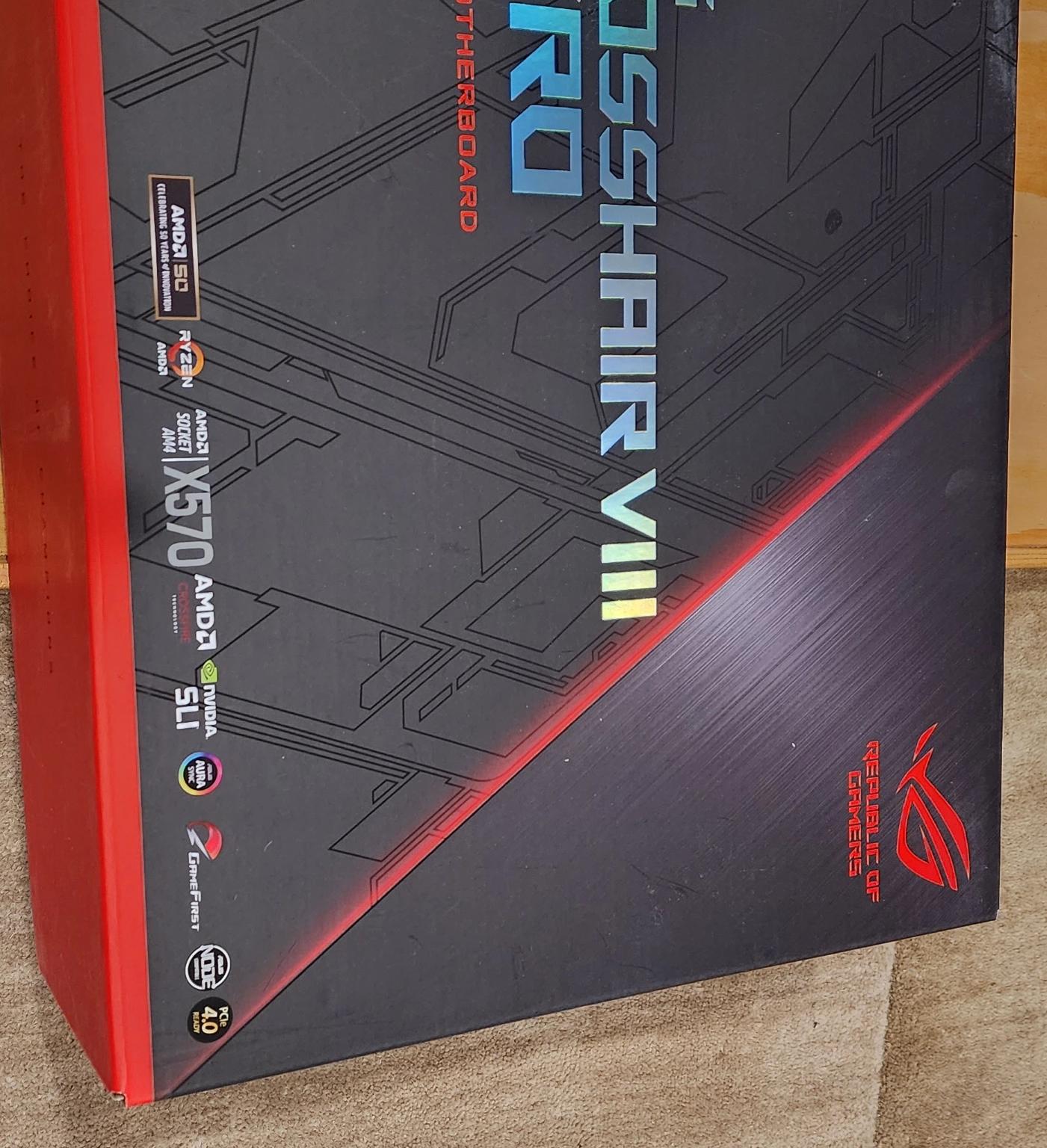 Asus ROG X570 Crosshair VIII Hero