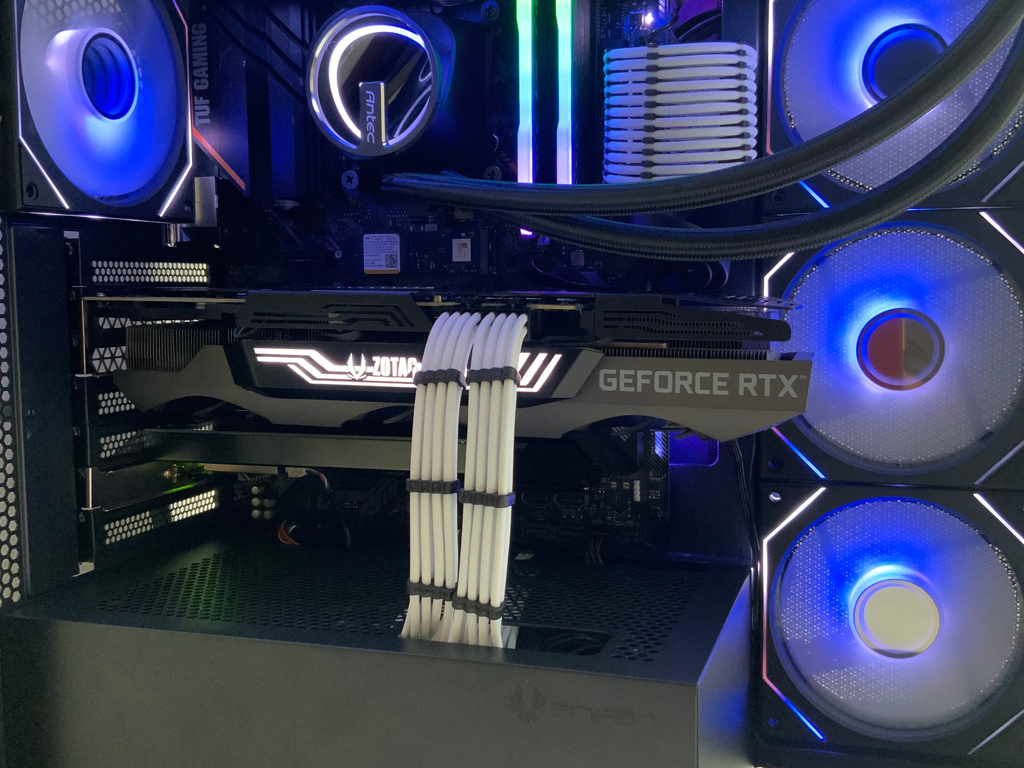 Gaming PC | i7-10700K | RTX 3080 10GB | 32GB RAM | 1TB NVME SSD | 200 FPS FORTNITE| WIFI