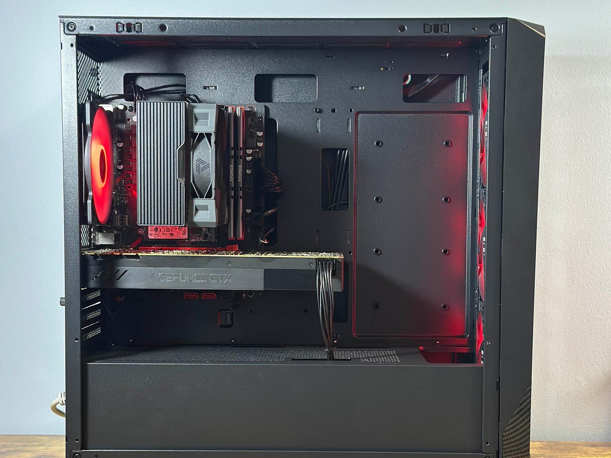 GTX 1070 8GB | Ryzen 5 4500 | 16GB DDR4 | 512GB SSD | Win11 | WIFI| 1080P Custom Gaming PC