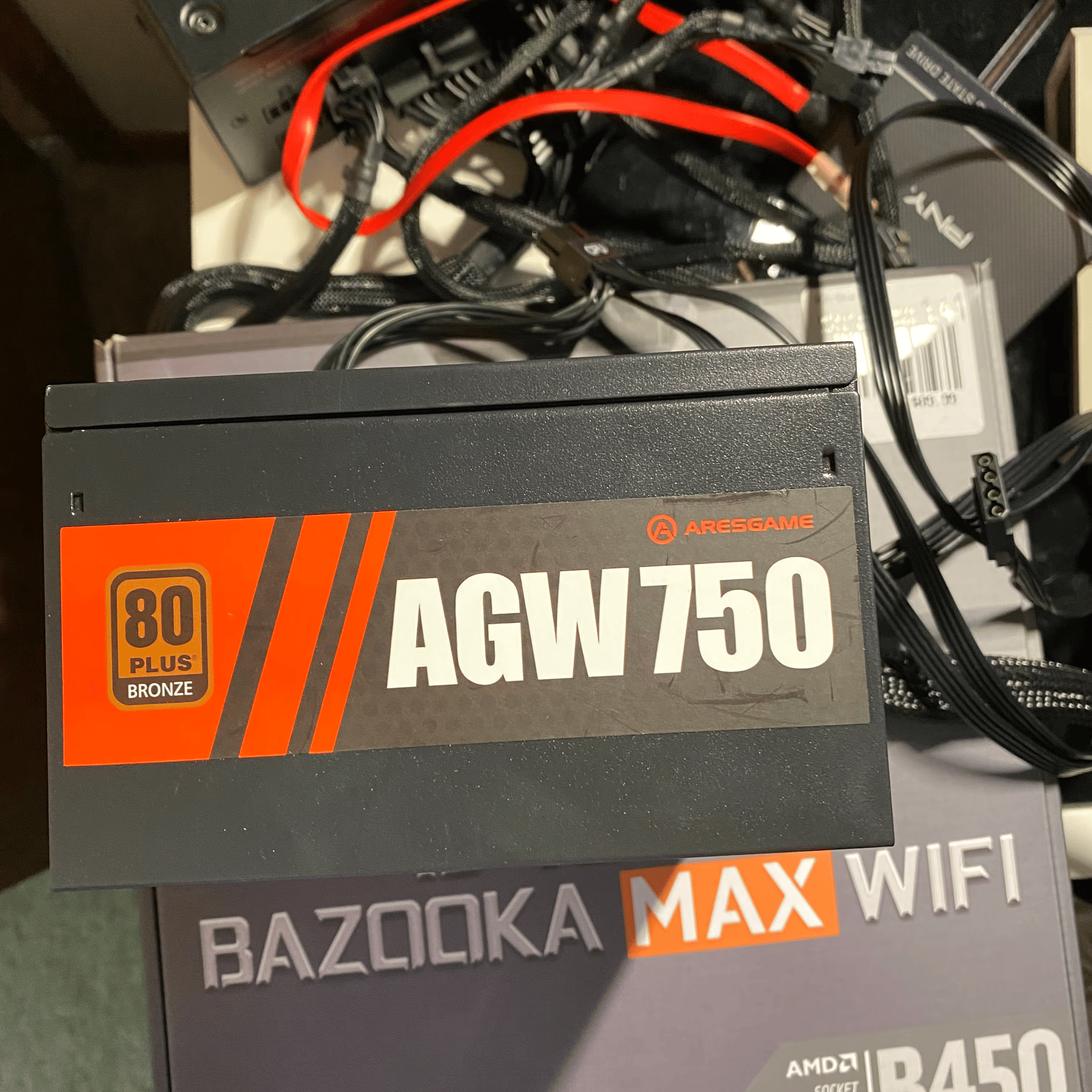 Combo - Aresgame AGW 750W 80+ Bronze PSU & 16gb Teamgroup (2x8gb) RAM