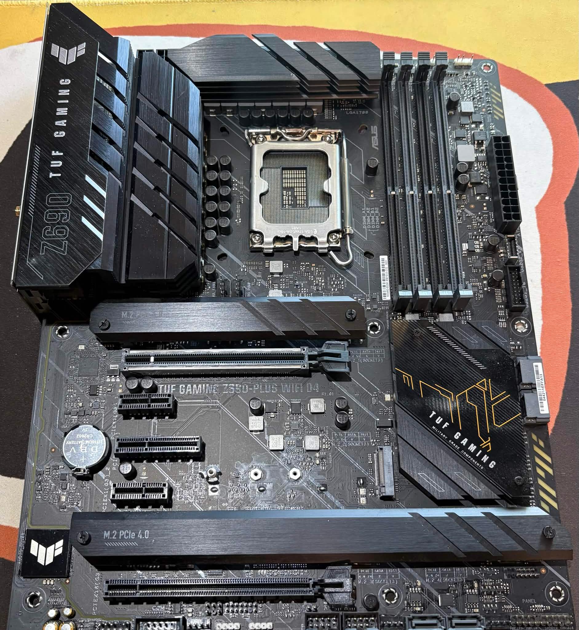 TUF Gaming Z690-Plus WIFI D4 (DDR4)