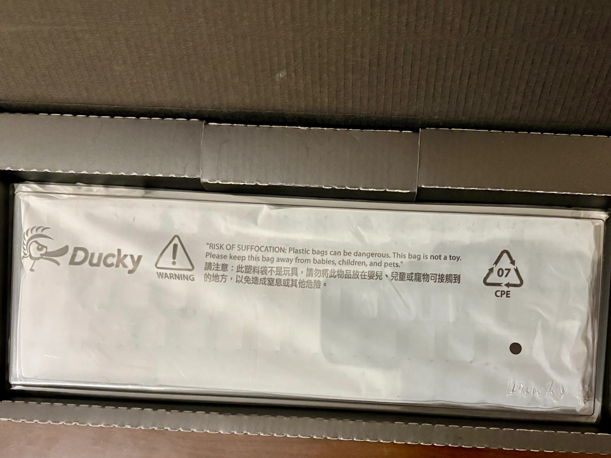 Ducky Mecha Mini - Cherry MX Silent Red