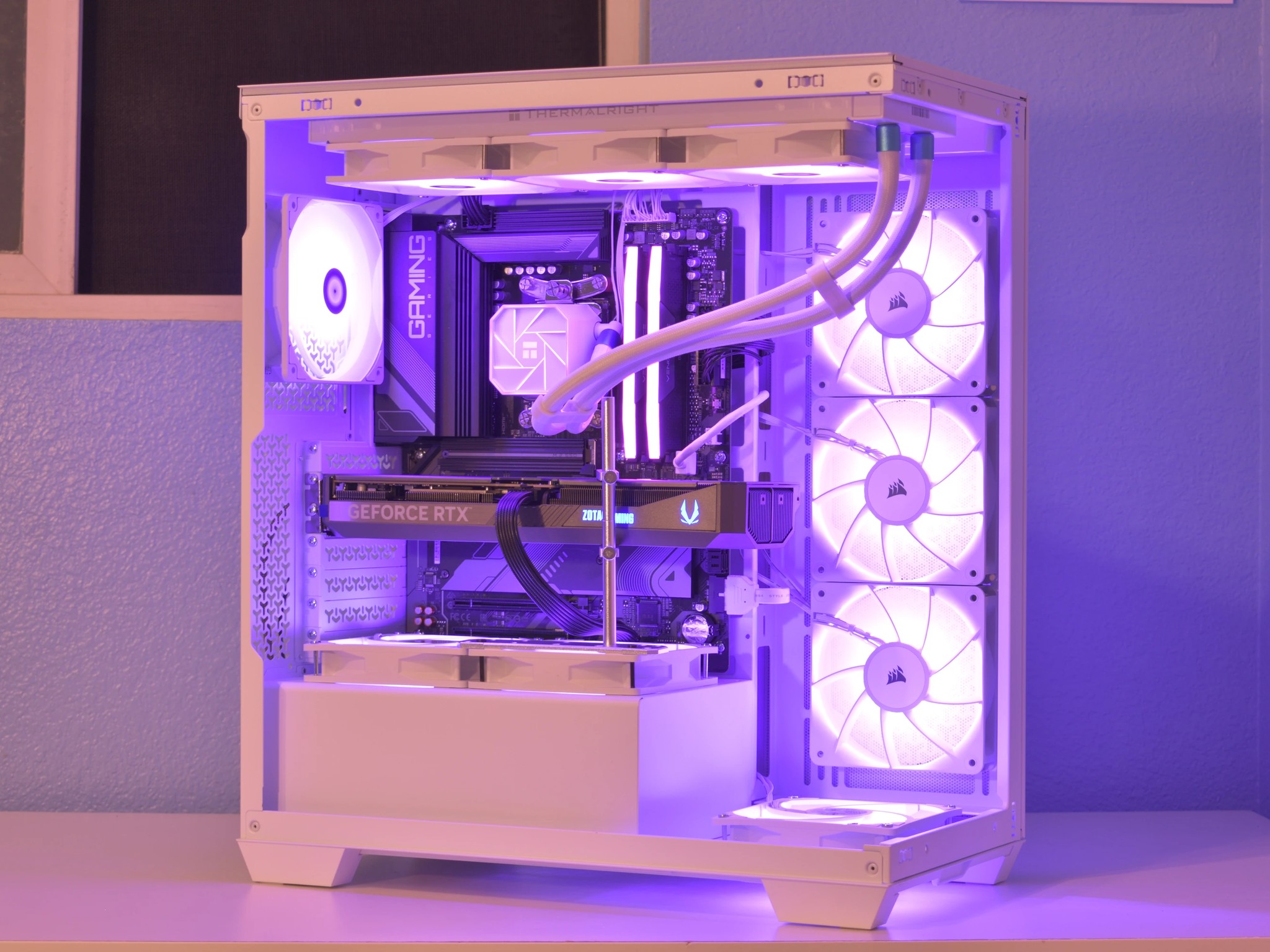 🚀Performance Gamer🚀 Ryzen 7 7700X | RTX 5070 12GB | 32GB DDR5 | 1TB nVME SSD | White | RGB+Wifi