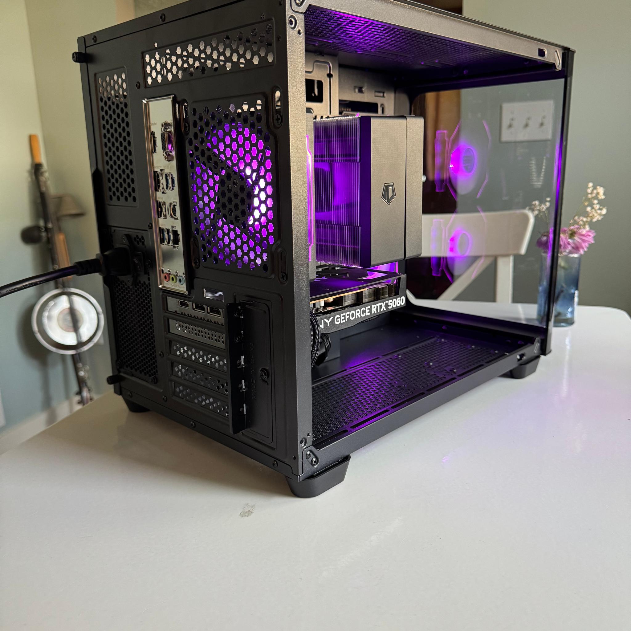 Black Gaming PC - 5060 8GB  - Ryzen 5 5600G  - 16GBs ram - 512GB Nvme