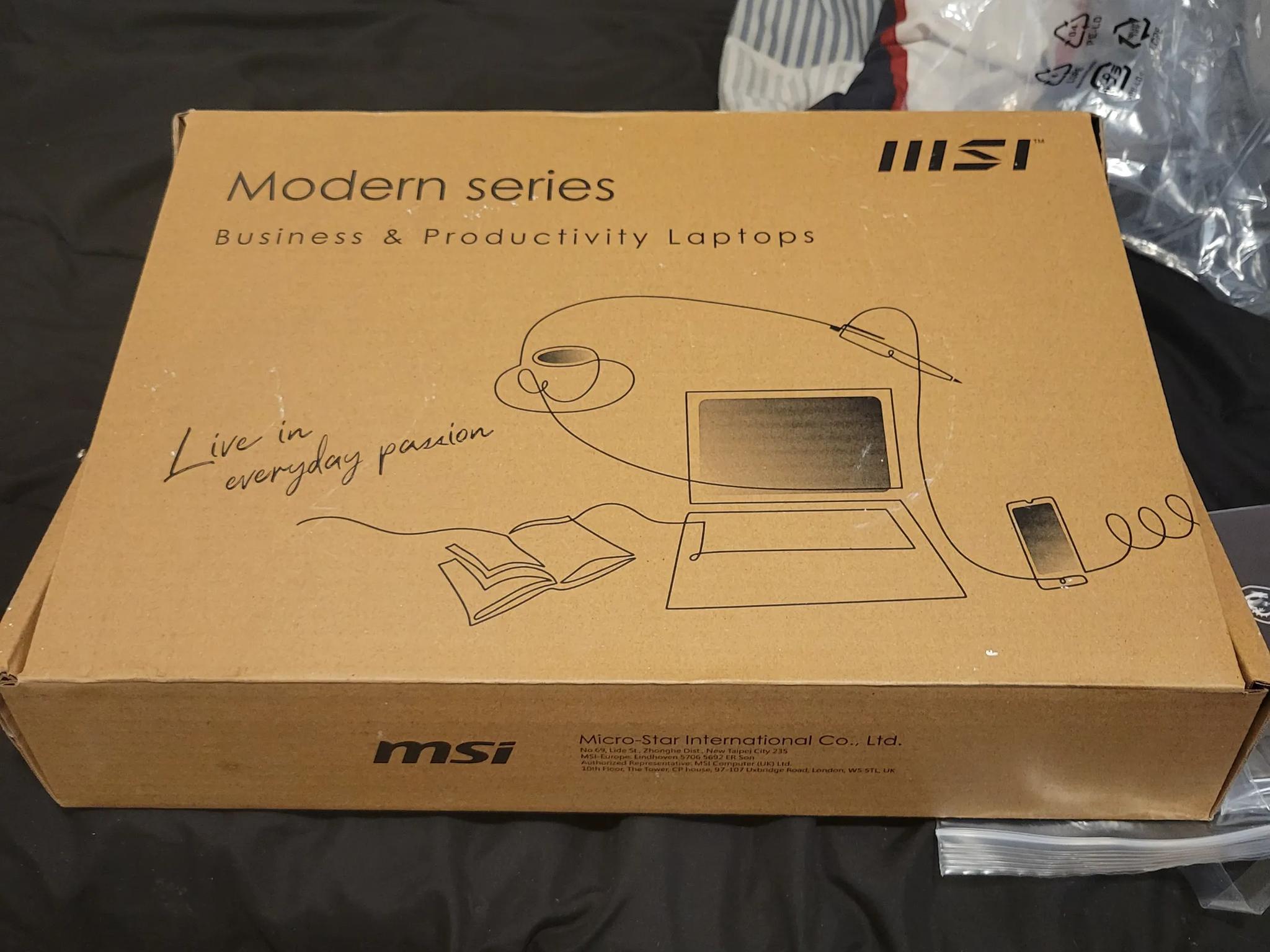MSI Modern 14 14" Ultra Thin and Light Laptop AMD Ryzen 7-7730U 16 GB DDR4