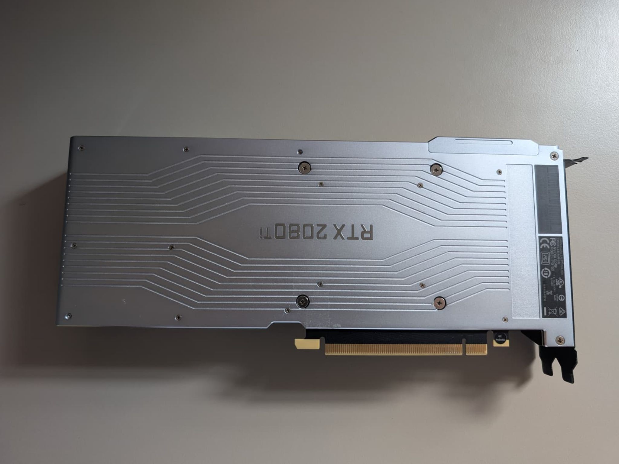NVIDIA RTX 2080 Ti Founders Edition – 11GB GDDR6 – Great Condition