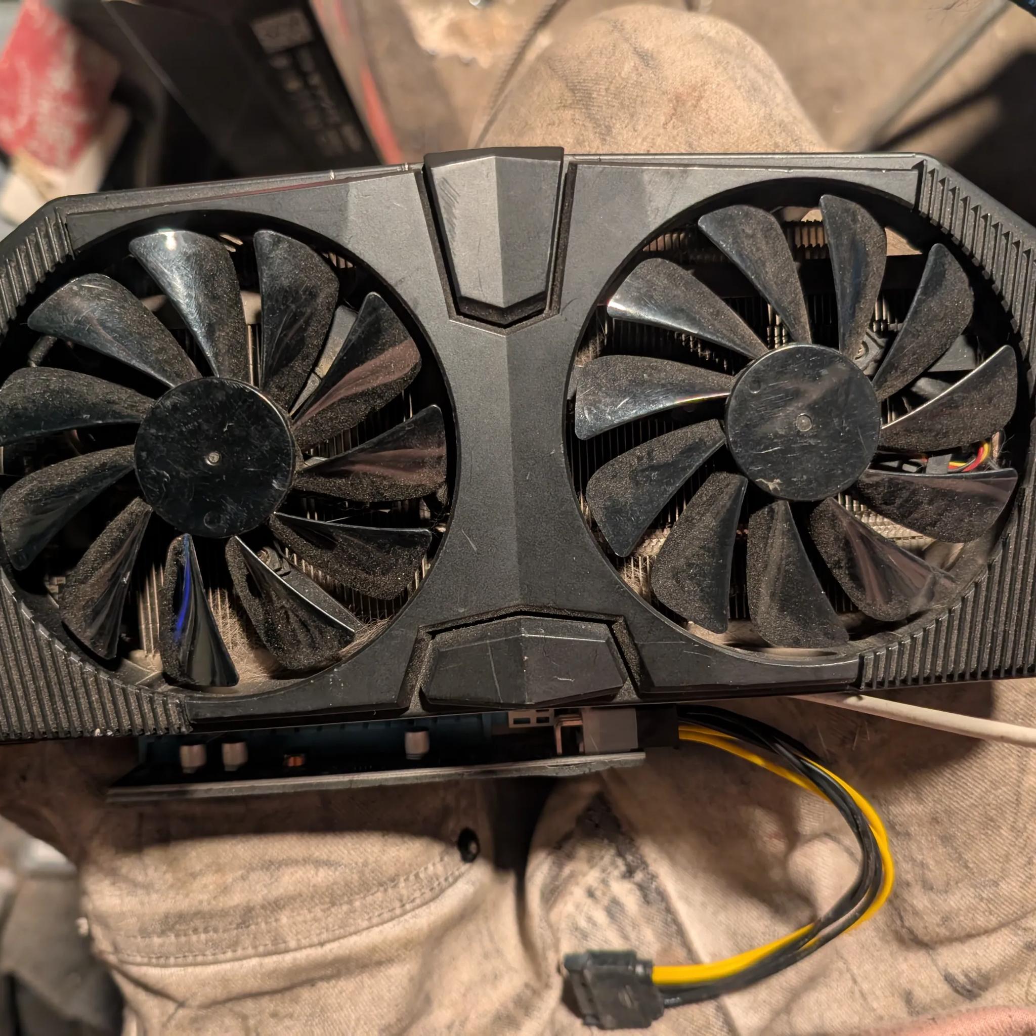 XFX 5700rx XT 8 gb