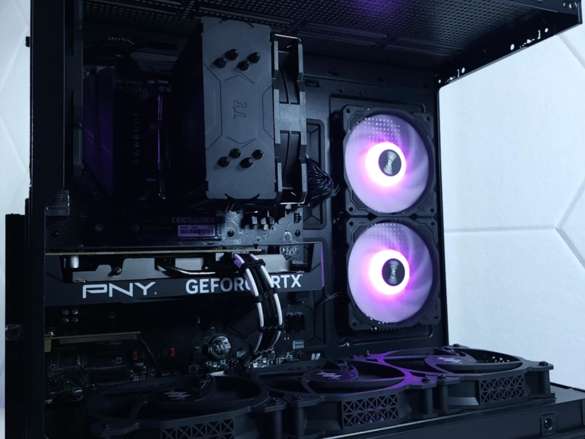 💜RTX 4060●Ryzen 5 5600GT●1TB NVMe●32GB 3200MHz DDR4●1080p Gaming Computer