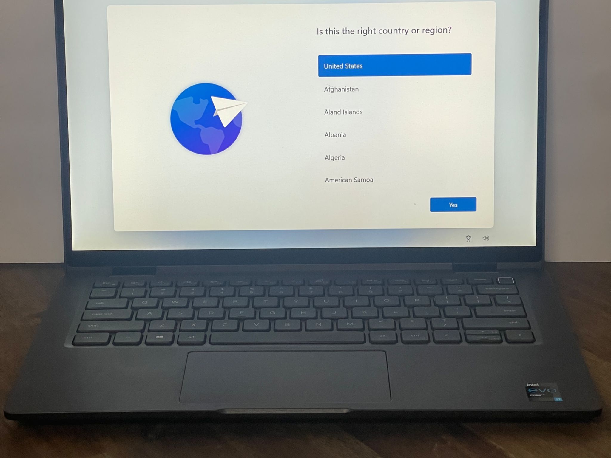 Stellar Nubula | Dell Latitude 7420 14"| i7-1185G7 3.0GHz 16GB 512GB