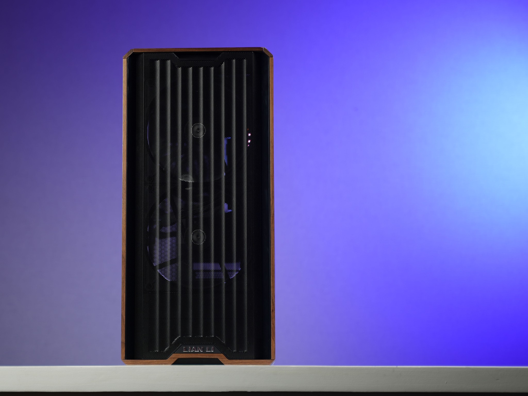 \ RF-01 / RTX 5070 Ti Intel Core Ultra 7 265F 32GB 2TB Windows 11 Workstation Gaming PC