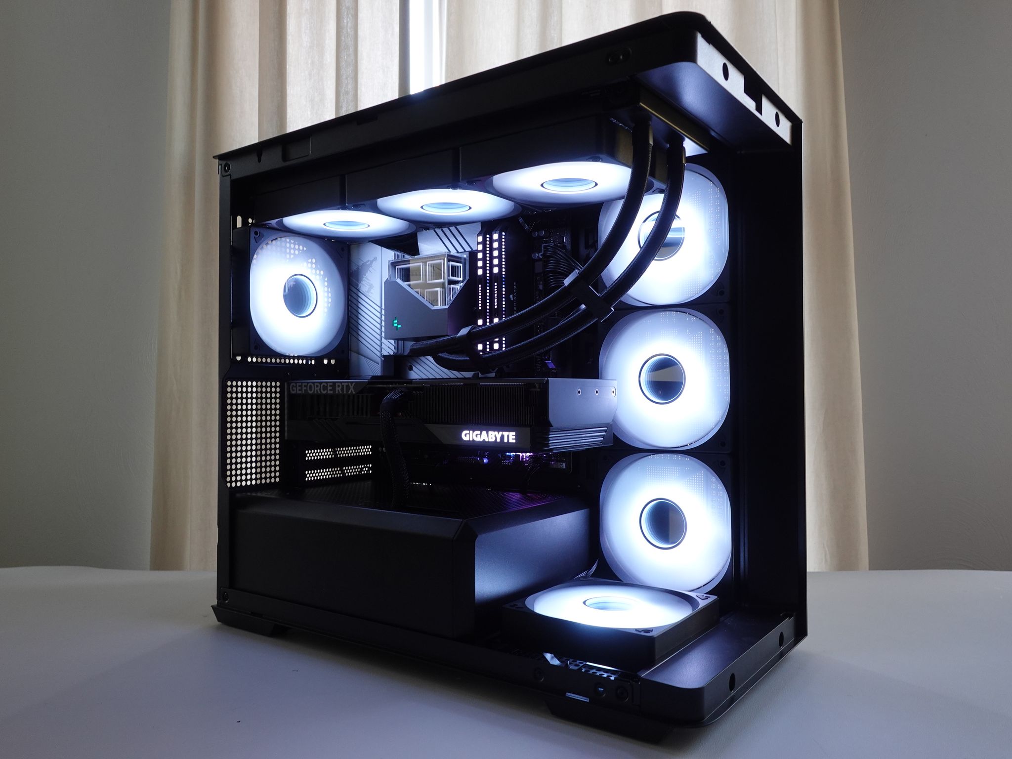 ⚫️🌀 Midnight Black Gaming PC Intel Core i5-13400F GIGABYTE GAMING OC 4070 32GB DDR5-5200 2TB NVMe