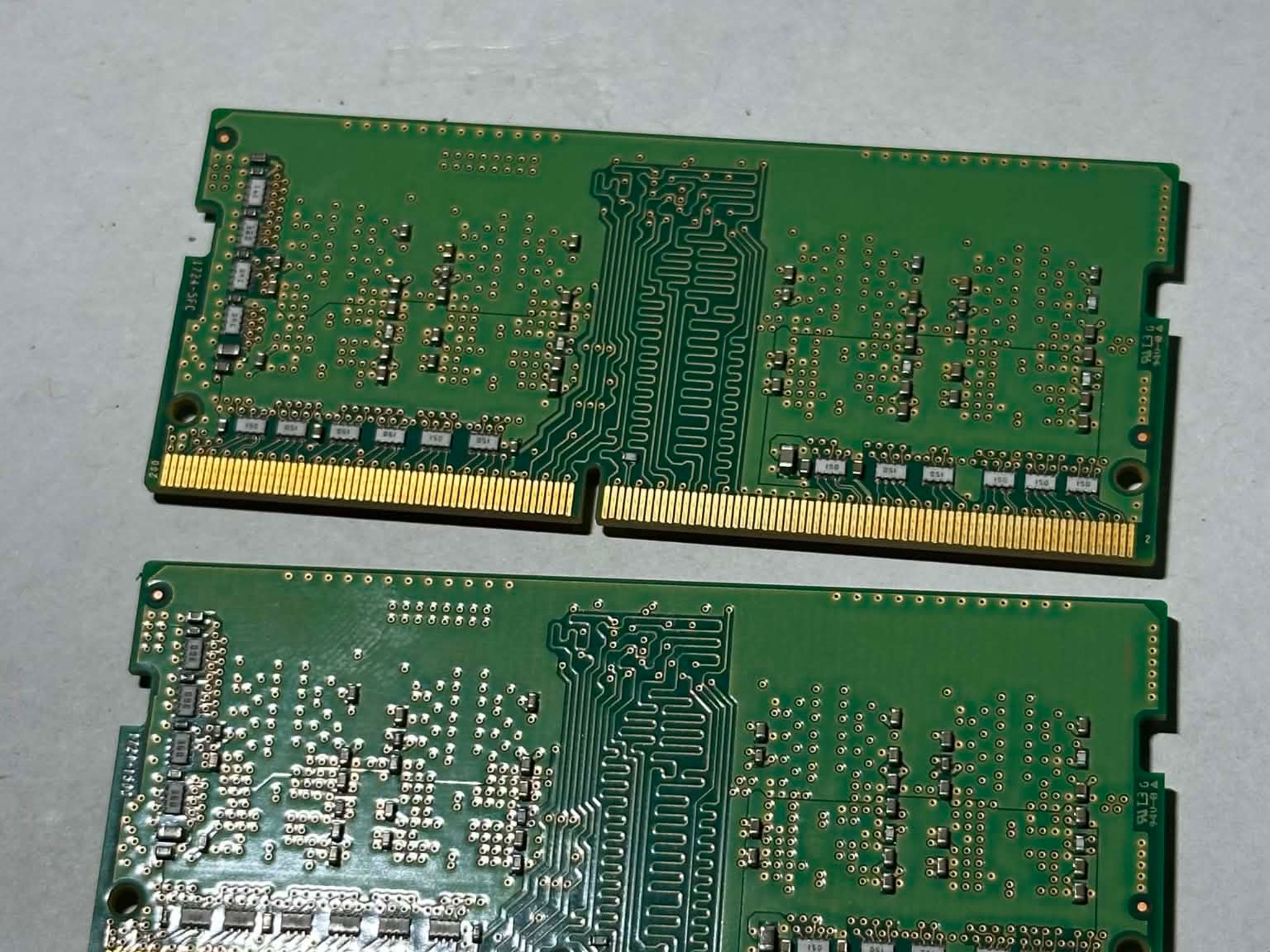 SK Hynix 8GB (2x4GB) DDR4-2400 Laptop RAM – PC4-2400T