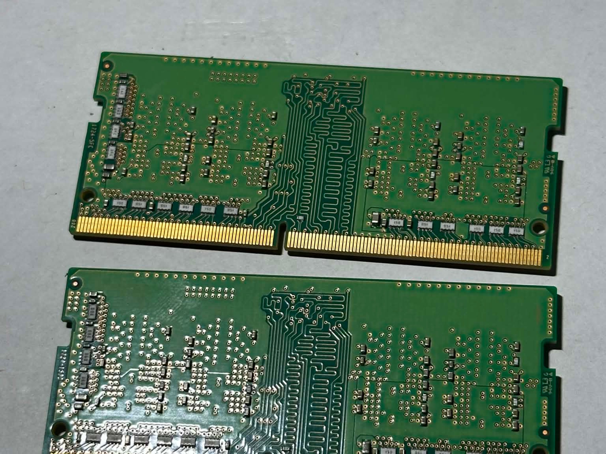 SK Hynix 8GB (2x4GB) DDR4-2400 Laptop RAM – PC4-2400T