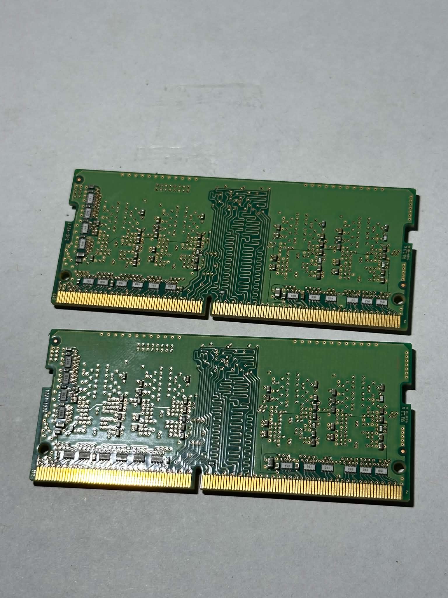 SK Hynix 8GB (2x4GB) DDR4-2400 Laptop RAM – PC4-2400T