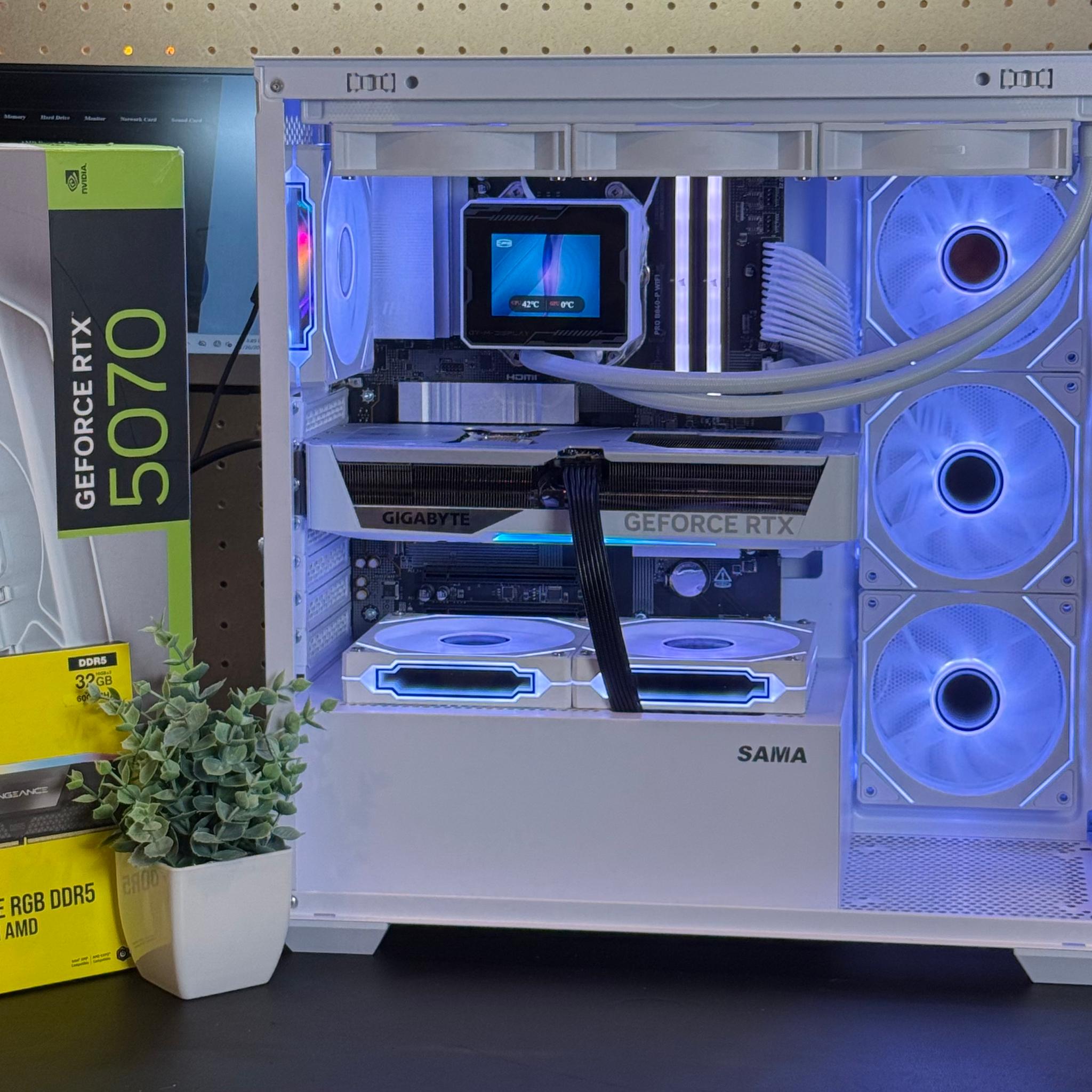 ❄️ WHITEOUT All White Gaming PC | RTX 5070 | Ryzen 7 7700 | 32GB DRR5 RAM | 1TB | Windows 11