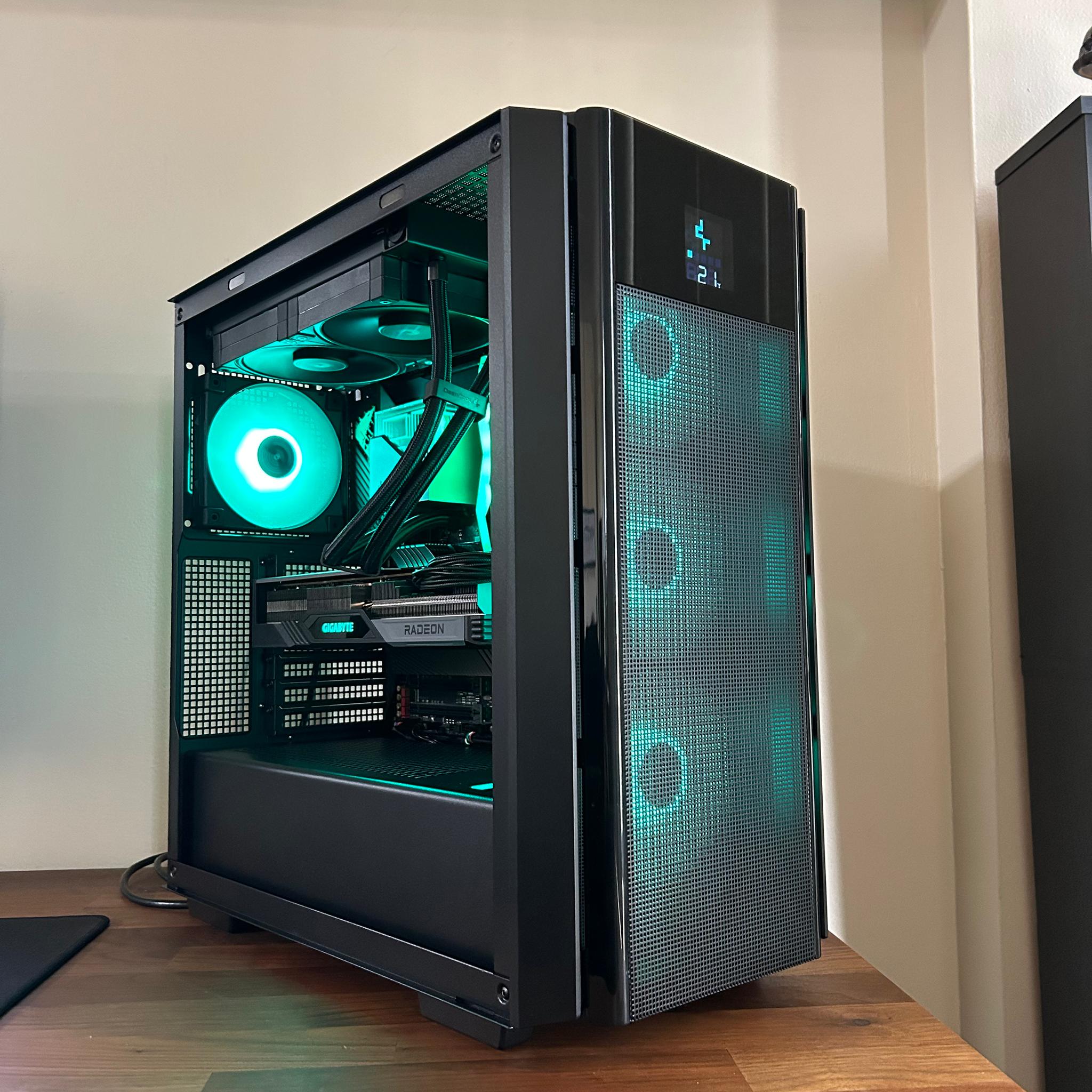 RX 7800XT 16GB | Intel i7 12700KF | 32GB DDR5 | The Digital Hero V2