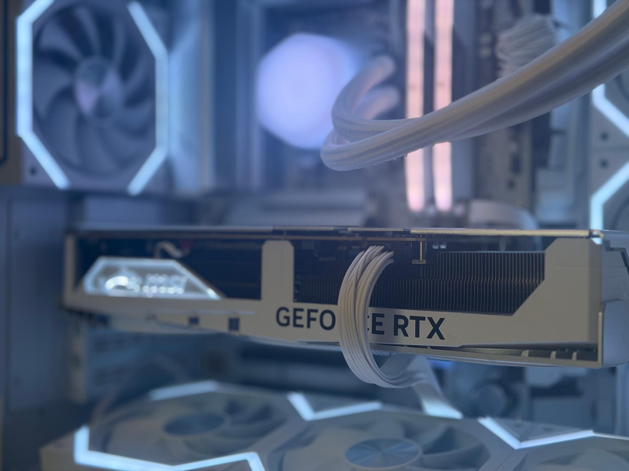 ⬜️ Whiteout ⬜️  RTX 4080 Super | Ryzen 7 7700X | 32GB DDR5 | 2TB