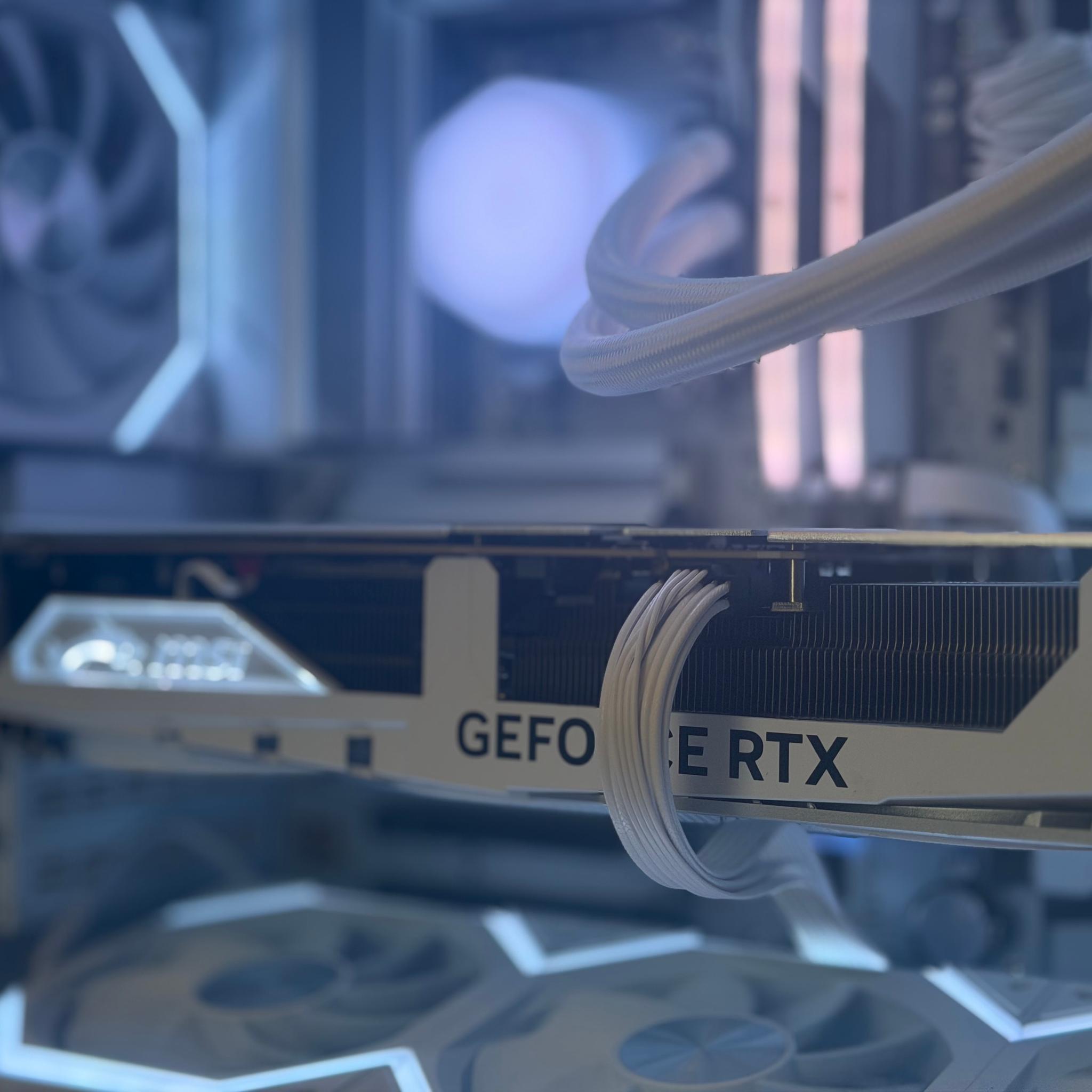 ⬜️ Whiteout ⬜️  RTX 4080 Super | Ryzen 7 7700X | 32GB DDR5 | 2TB