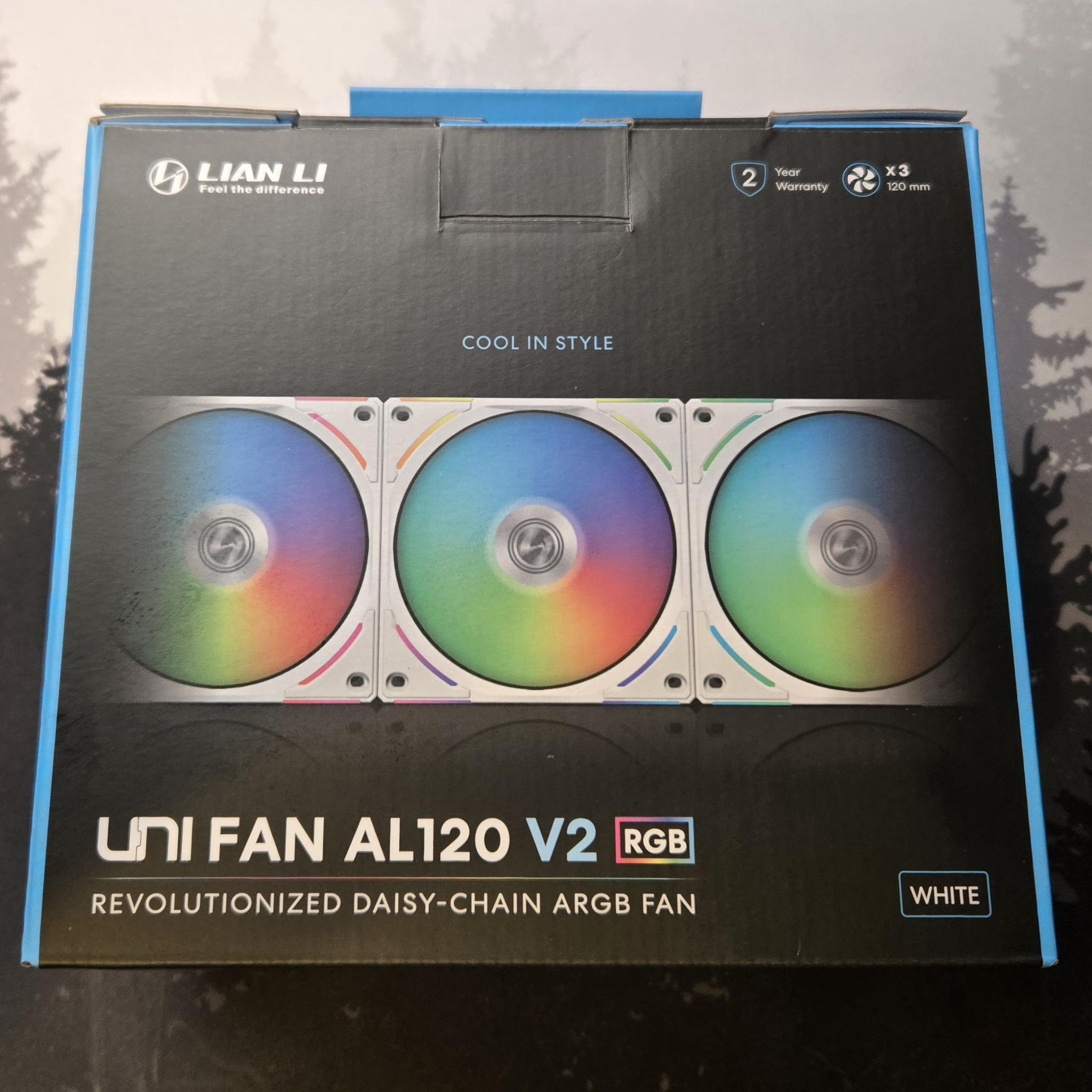 Lian Li UNI FAN AL120 V2 (3-Pack) (White Edition)