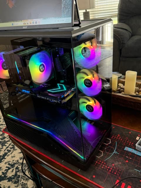 Custom Gaming PC  5060ti 16GB  and 9700X