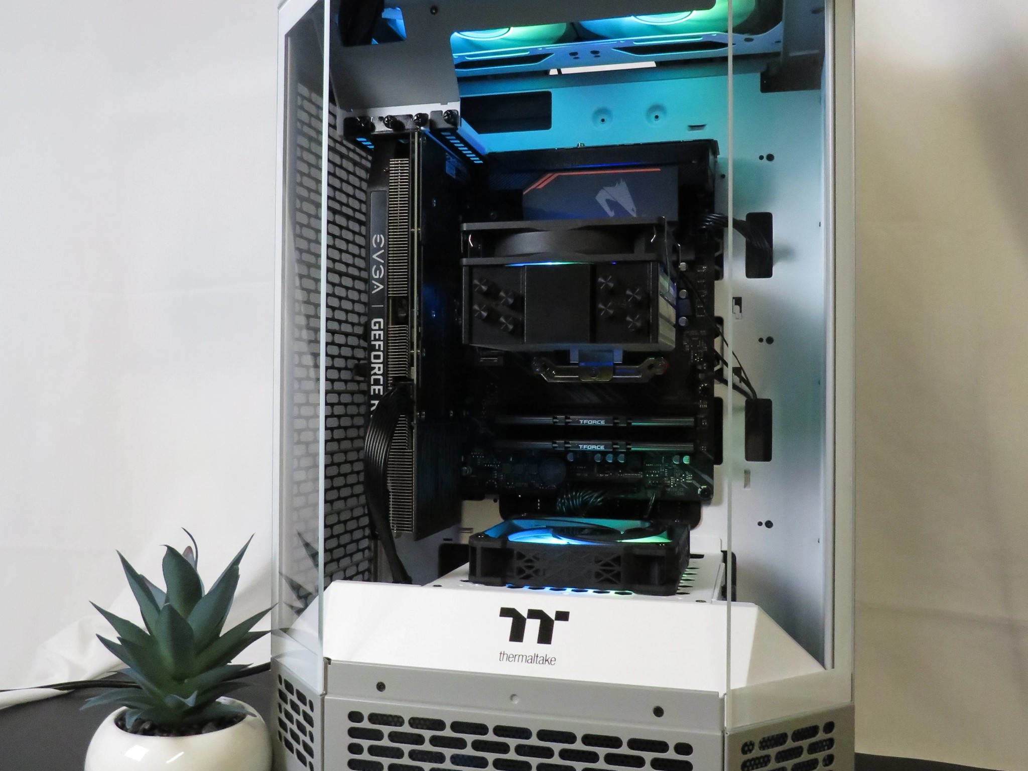 Tall Budget Beauty: Ryzen 5 5600 + EVGA RTX 2060 Super + 1 TB NVME + 16 GB DDR4