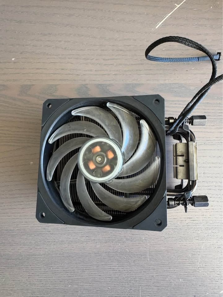 Cooler Master Hyper 212 Evo Black Edition with 120mm RGB Fan cpu cooler