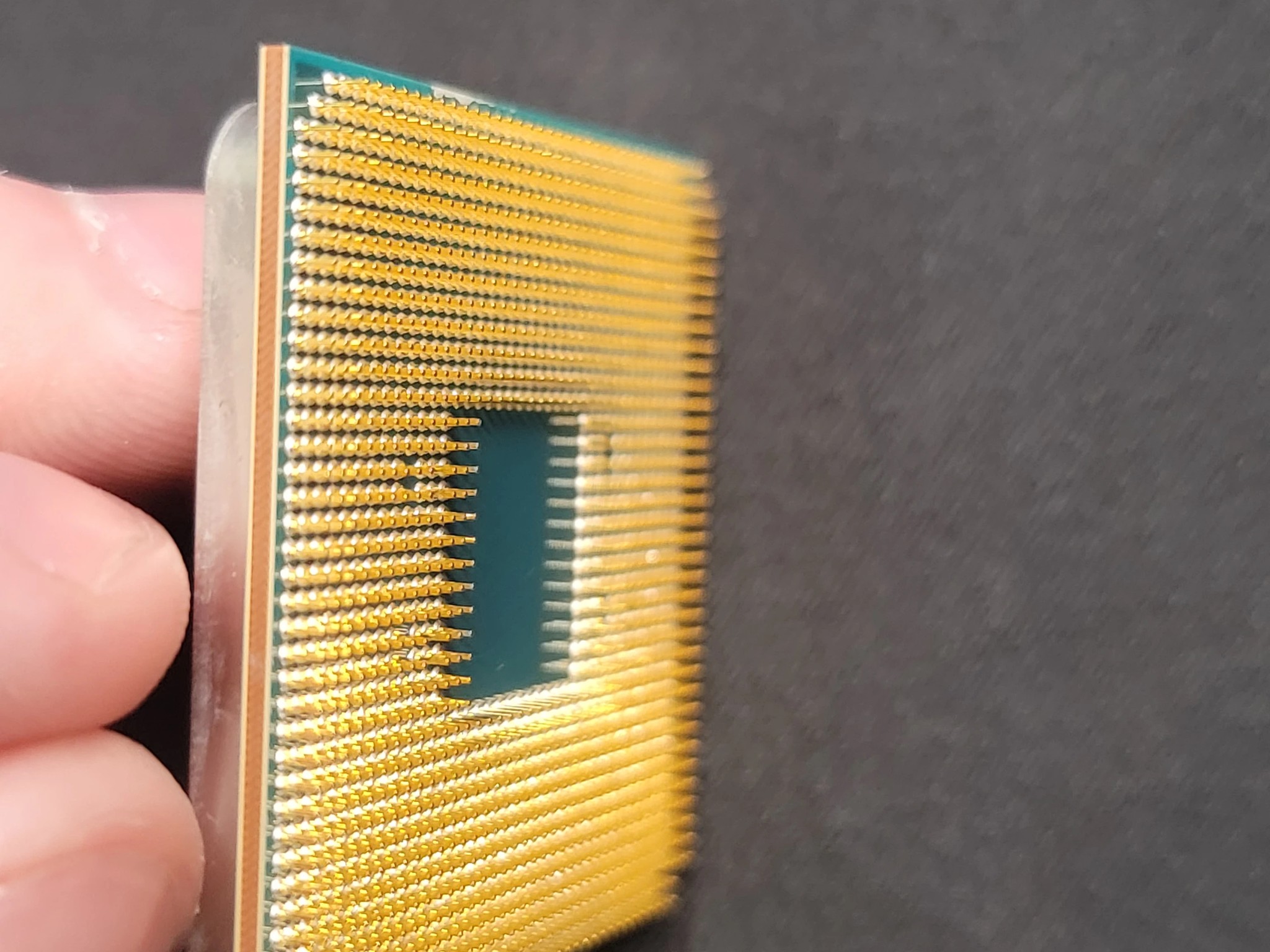 Ryzen 5 2600x AM4 CPU, 6-cores 12-threads, 4.2ghz