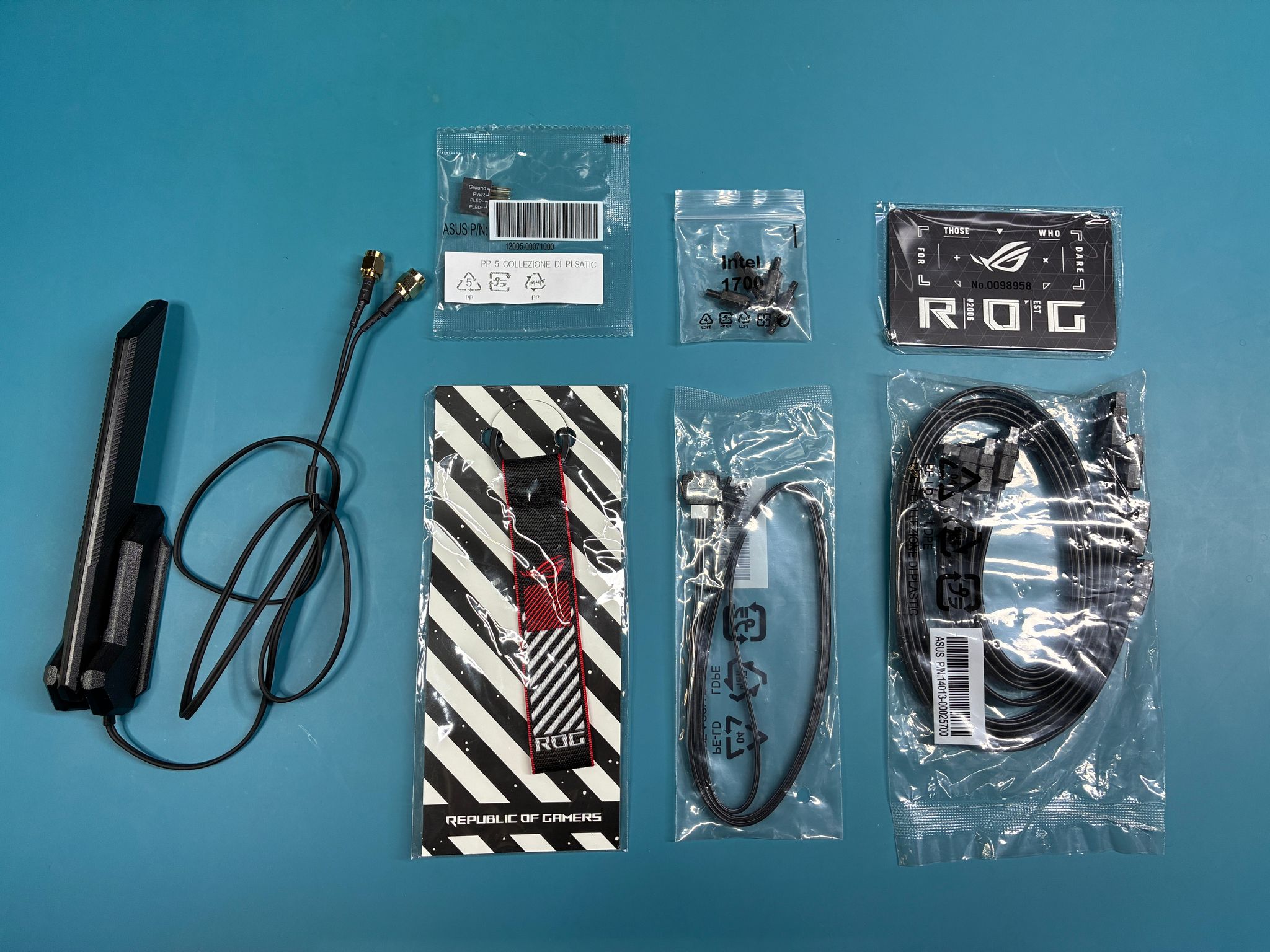 Asus ROG Maximus Z790 Hero Motherboard Bundle | 2TB NVMe SSD + Windows 11 Pro Retail