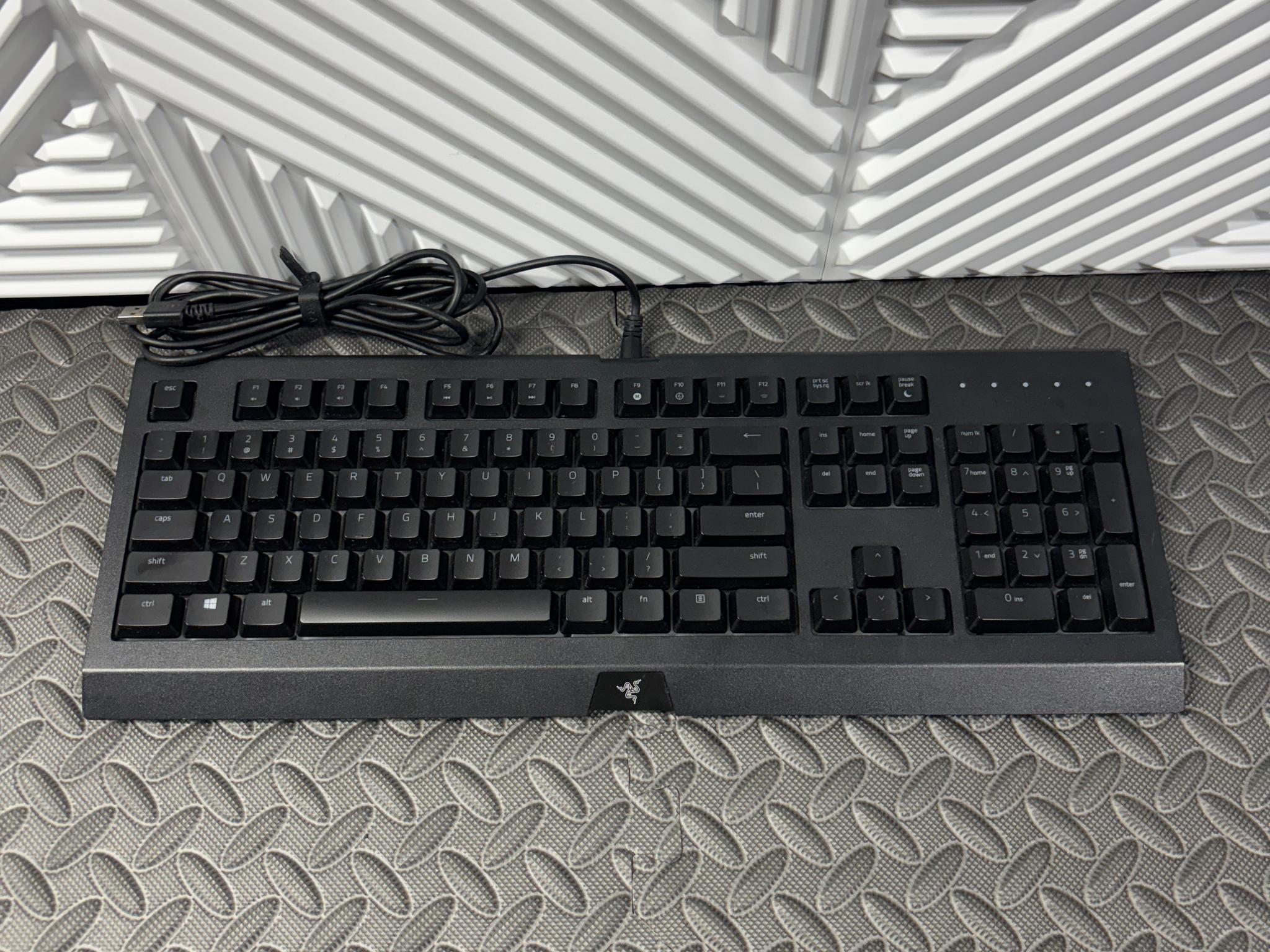 Razer Cynosa Chroma RGB Gaming Keyboard | Full Size | Tested Working