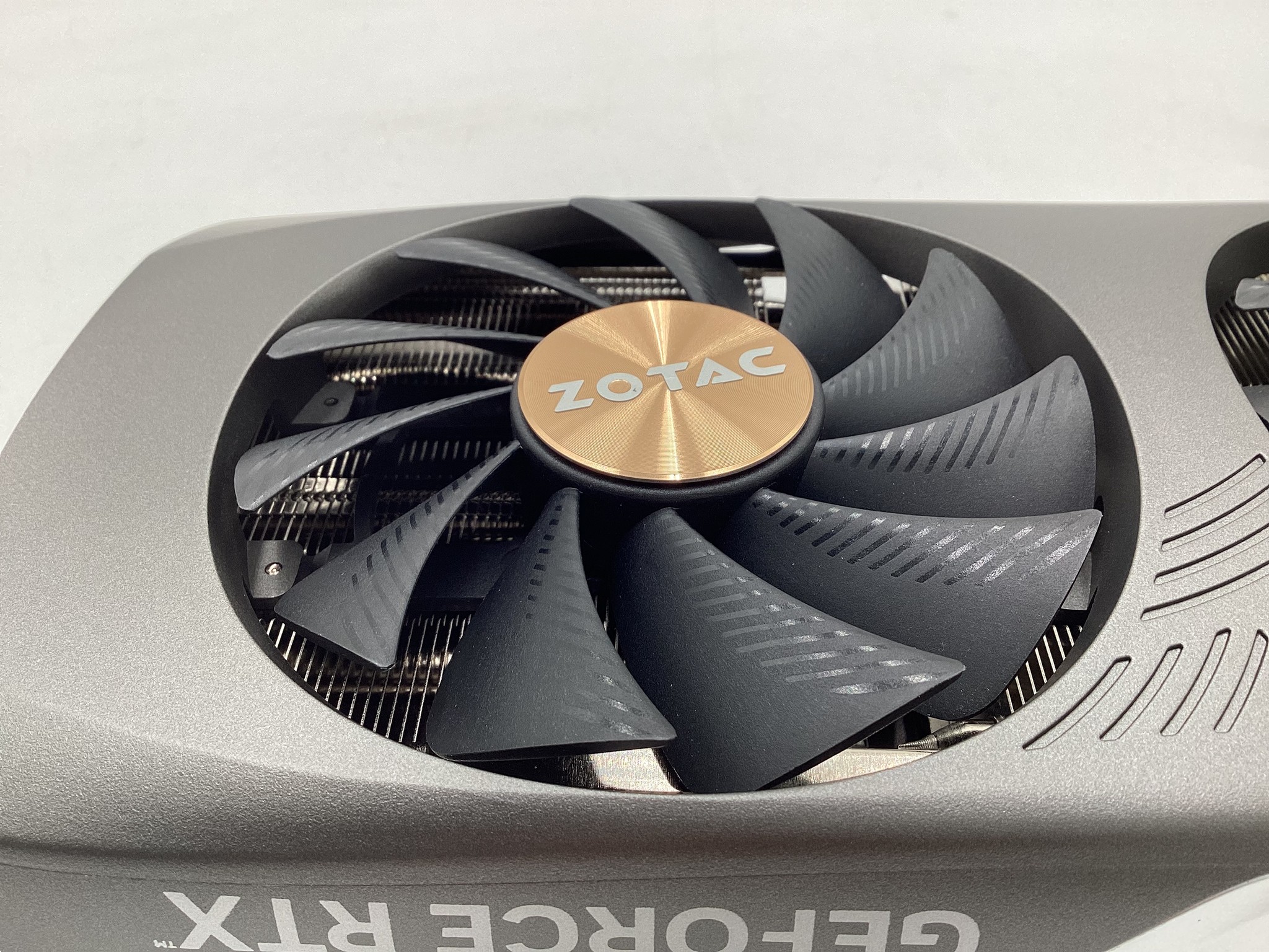 ZOTAC GAMING GeForce RTX 4070 SUPER
