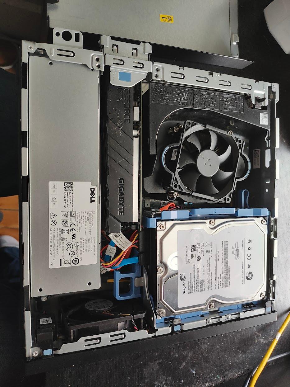 1080p Dell Compact