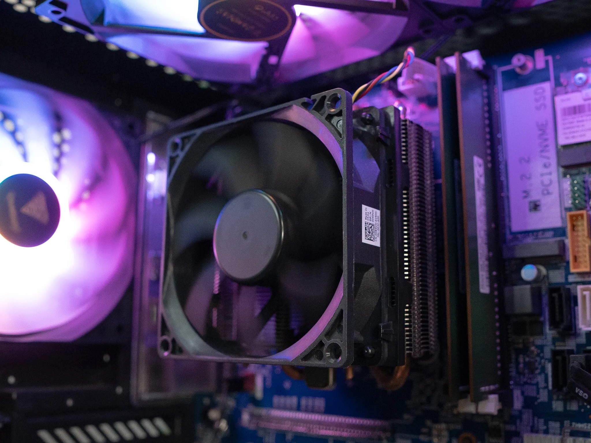🎮👾 | EVGA GTX 1060 6GB | RYZEN 5 1600X | 16GB DDR4 RAM | 256GB M.2 SSD + 1.5TB HDD | Elite Borealis