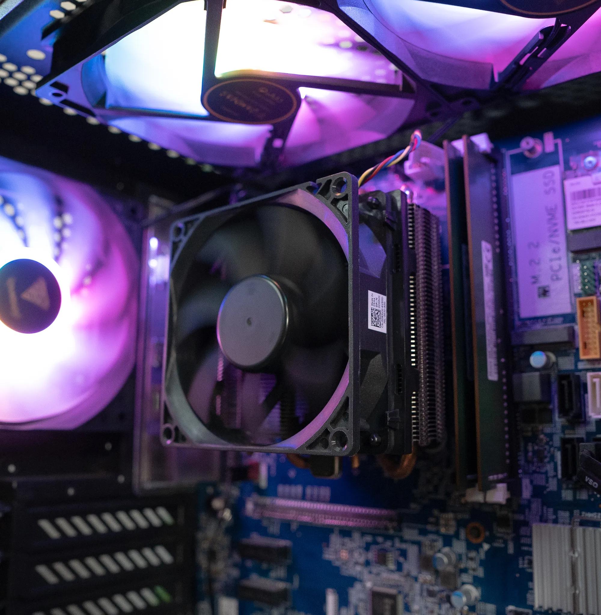 🎮👾 | EVGA GTX 1060 6GB | RYZEN 5 1600X | 16GB DDR4 RAM | 256GB M.2 SSD + 1.5TB HDD | Elite Borealis