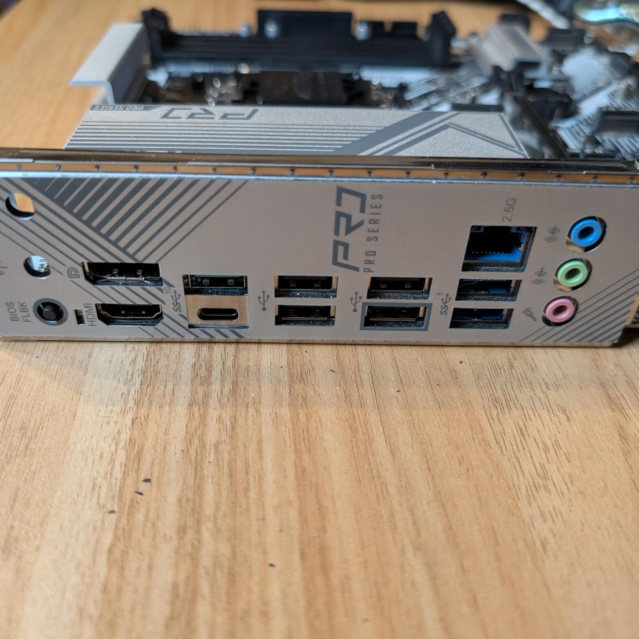 ASROCK B650M PRO RS