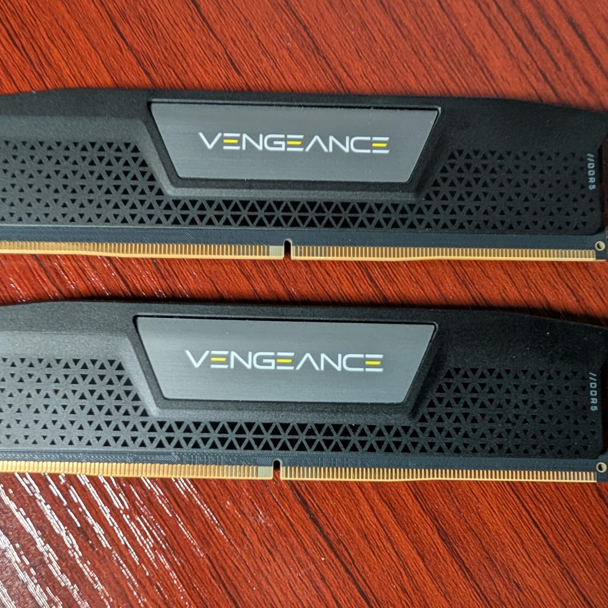 Corsair Vengeance 32GB (2x16GB) DDR5 6400