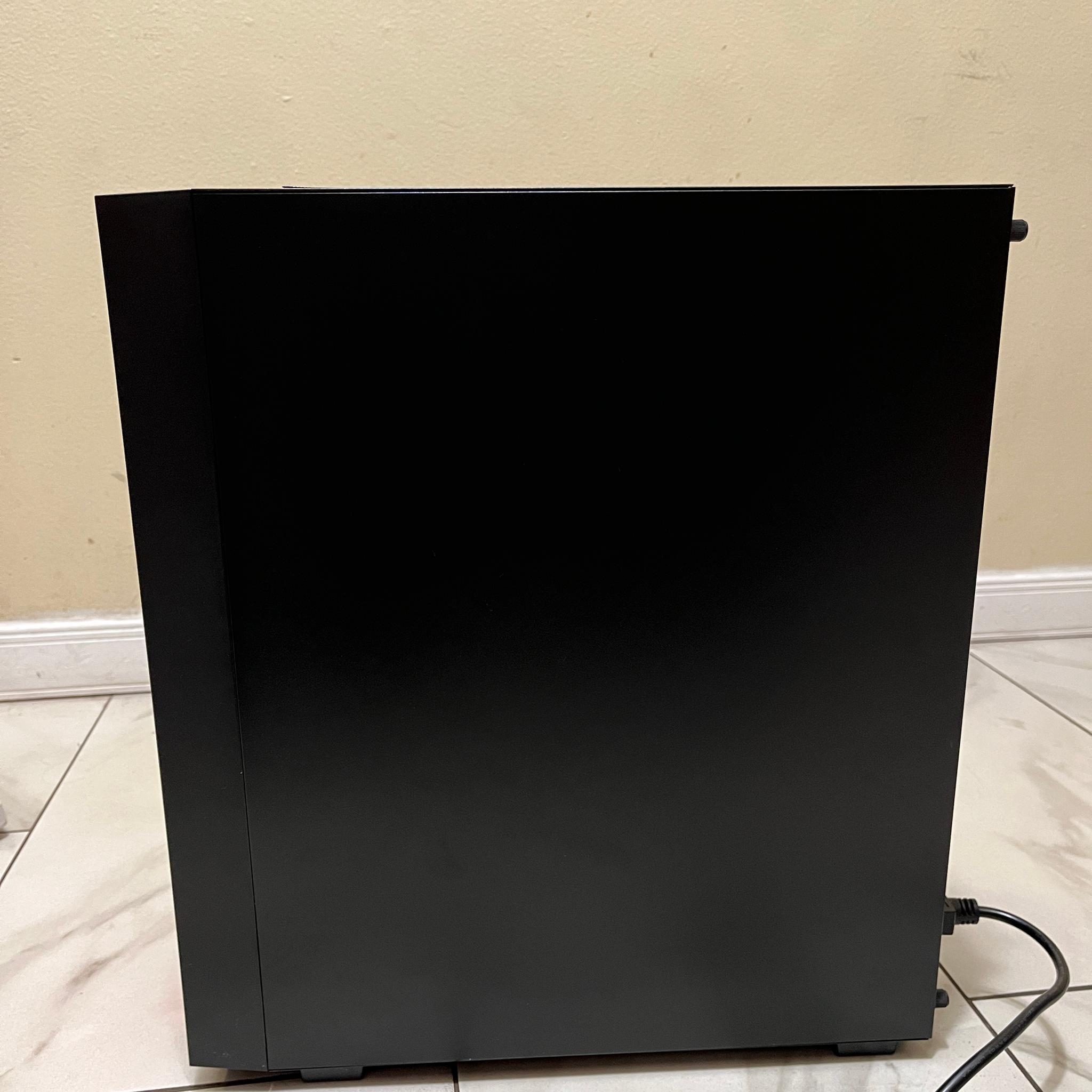 🟠🔥NVIDIA GTX 1080 Ti, Intel i7-7700, 12GB RAM, 1.2 TB Storage, High FPS Custom RGB Gaming PC